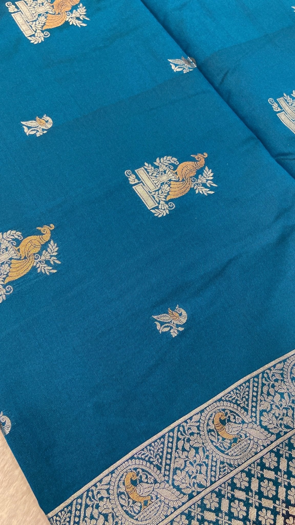 Premium Quality Luxury Soft Silk Saree - Kanjeevaram Silk Mandir