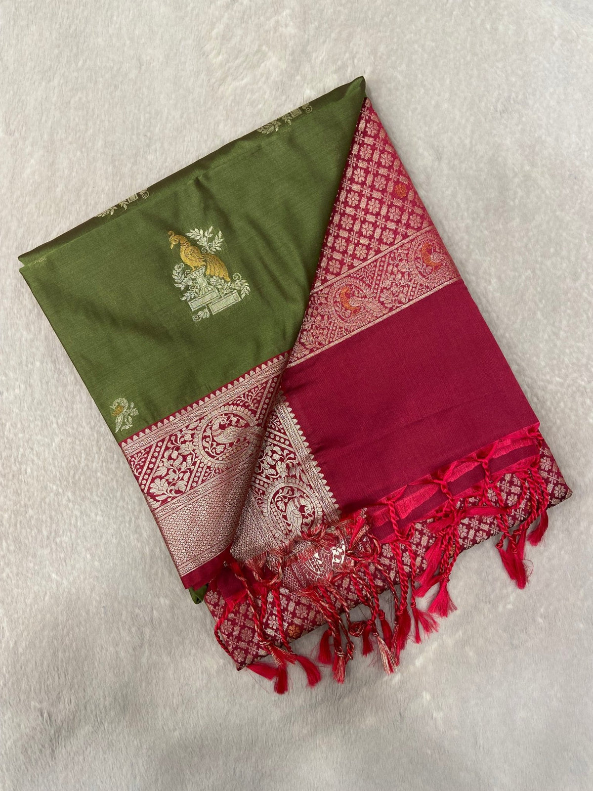 Premium Quality Luxury Soft Silk Saree - Kanjeevaram Silk Mandir