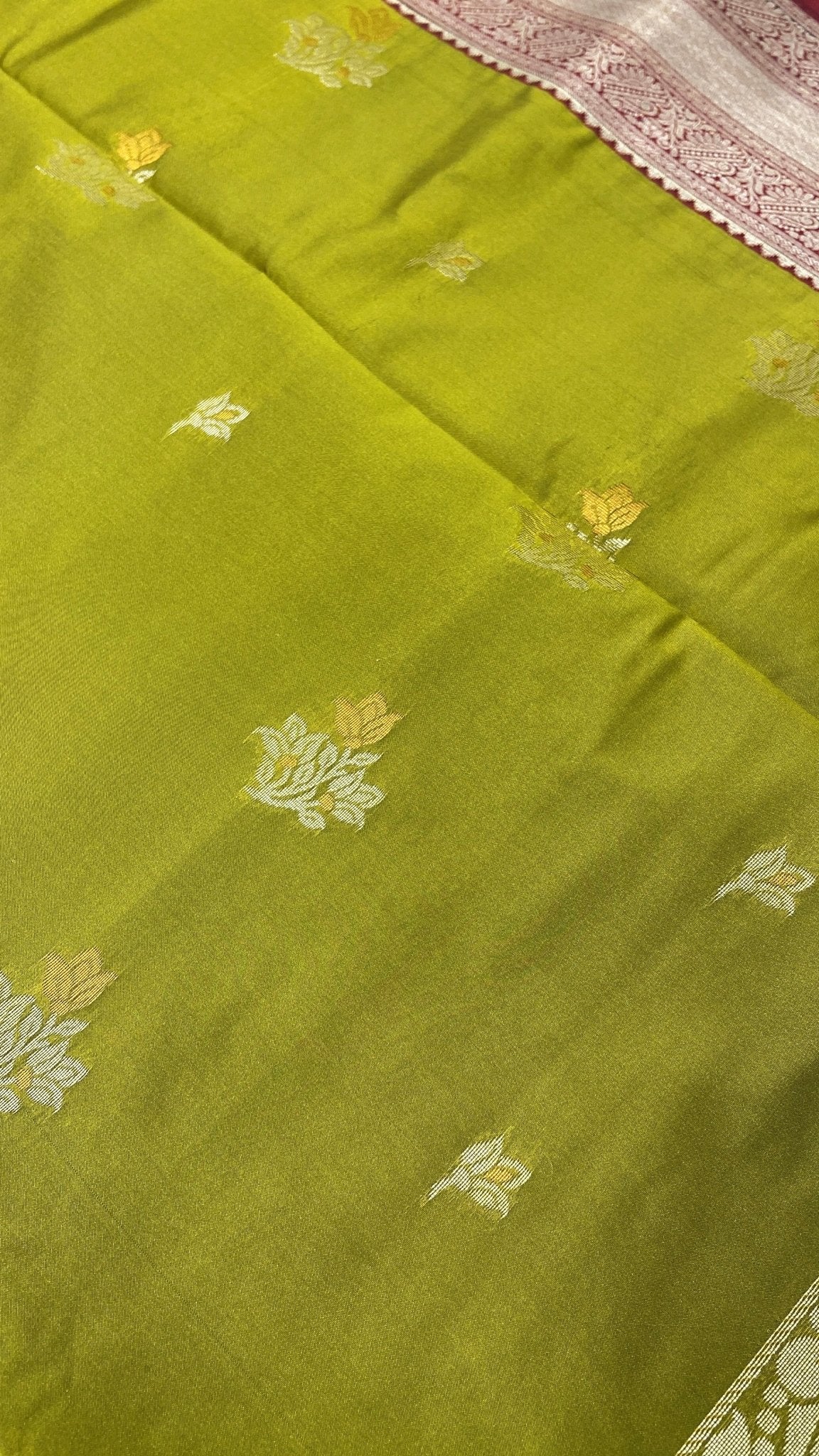 Premium Quality Luxury Soft Silk Saree - Kanjeevaram Silk Mandir