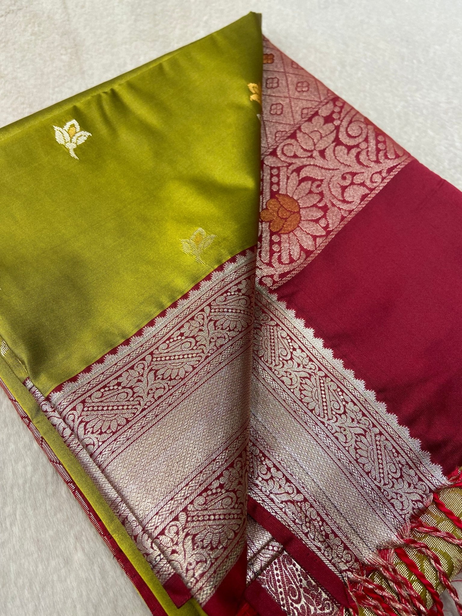 Premium Quality Luxury Soft Silk Saree - Kanjeevaram Silk Mandir