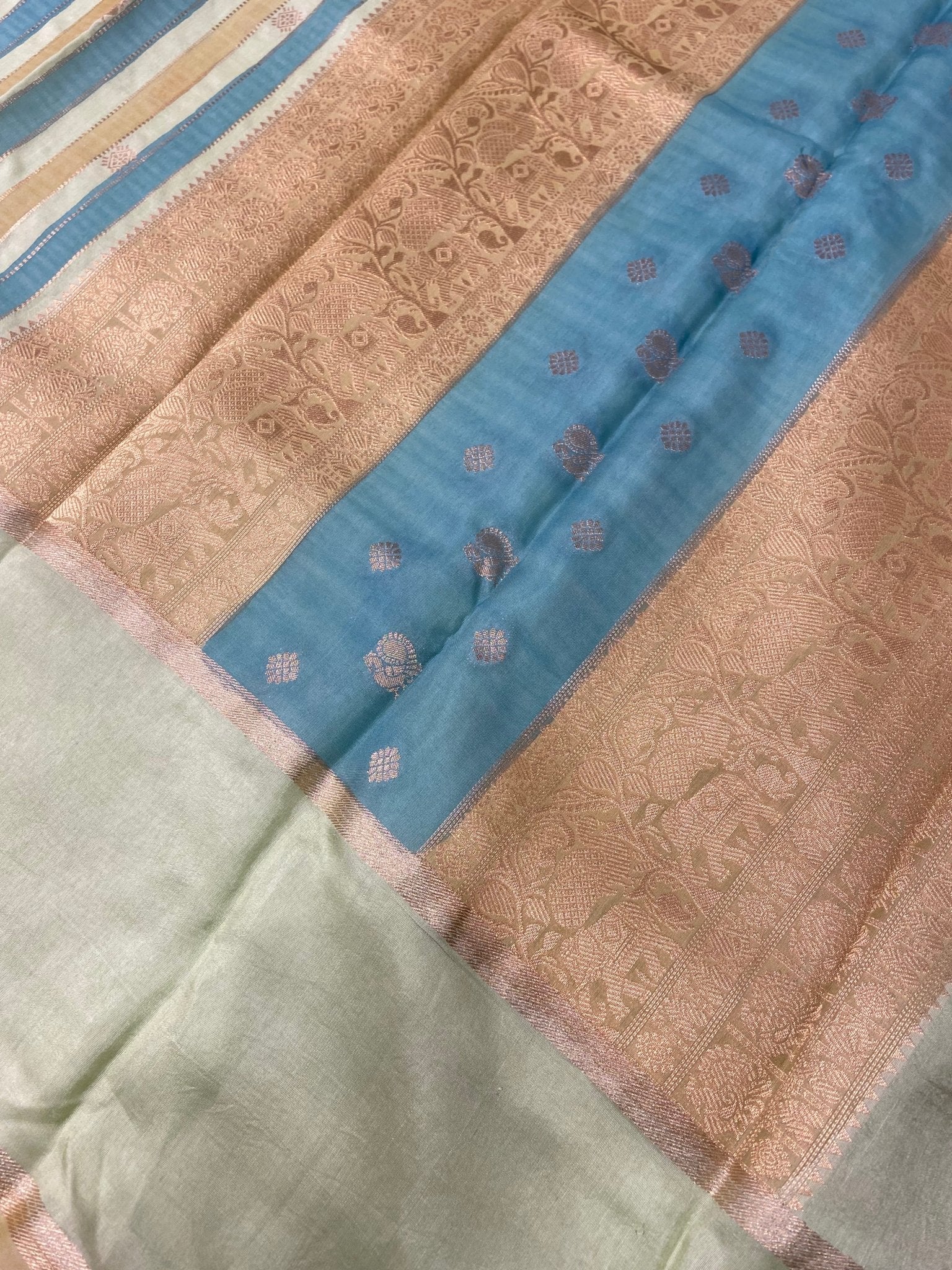 Premium Rangkat Saree - Kanjeevaram Silk Mandir