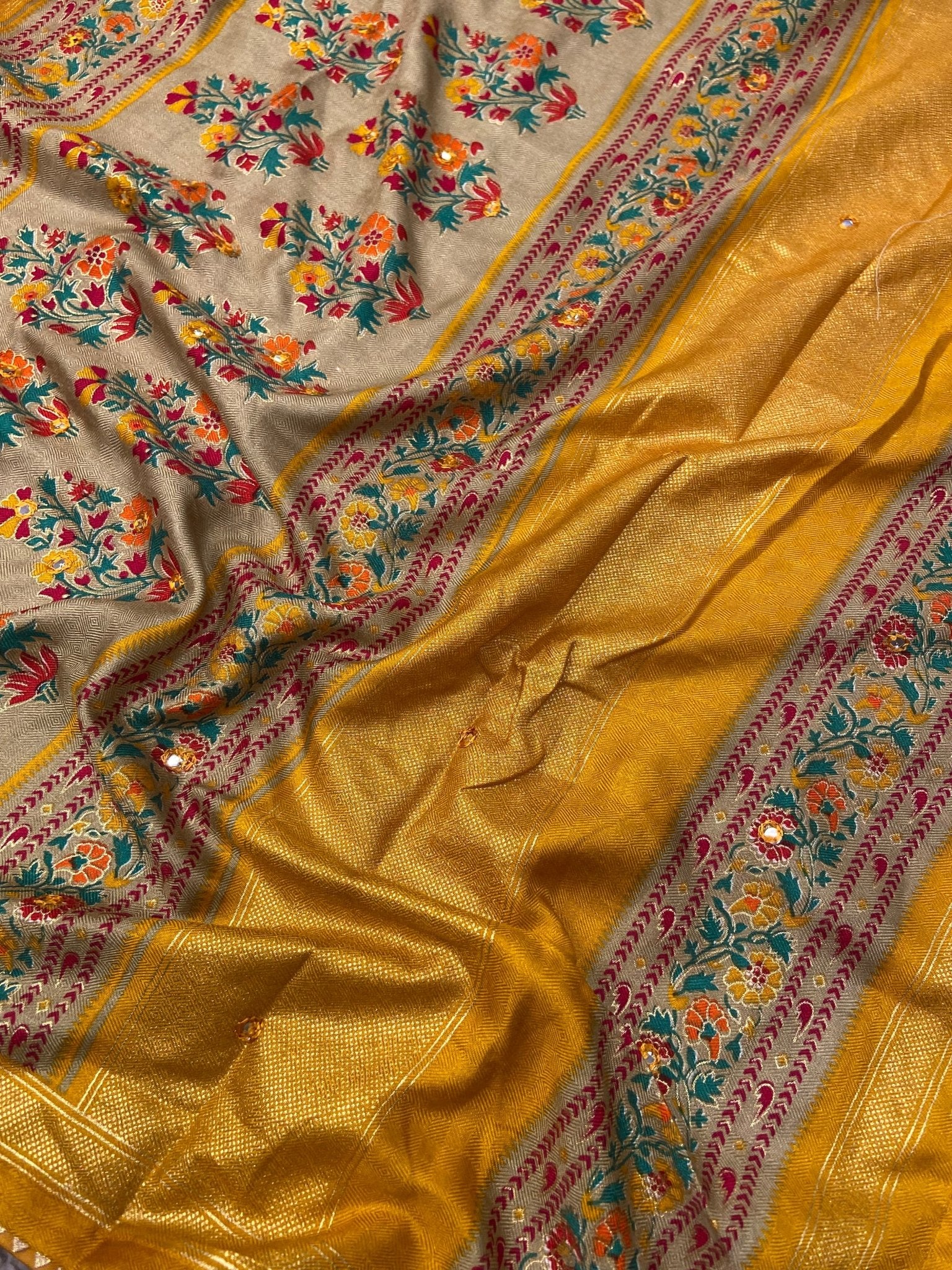 Premium Royal Patola Saree - Kanjeevaram Silk Mandir