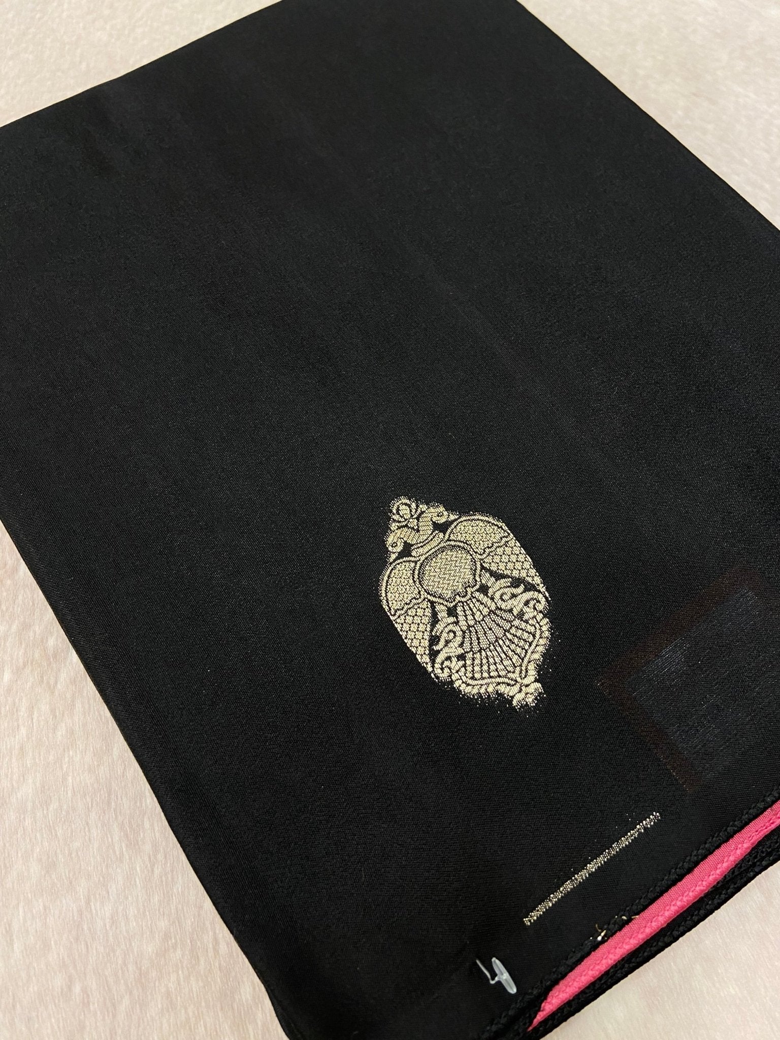 Premium Russian Silk Saree - Kanjeevaram Silk Mandir