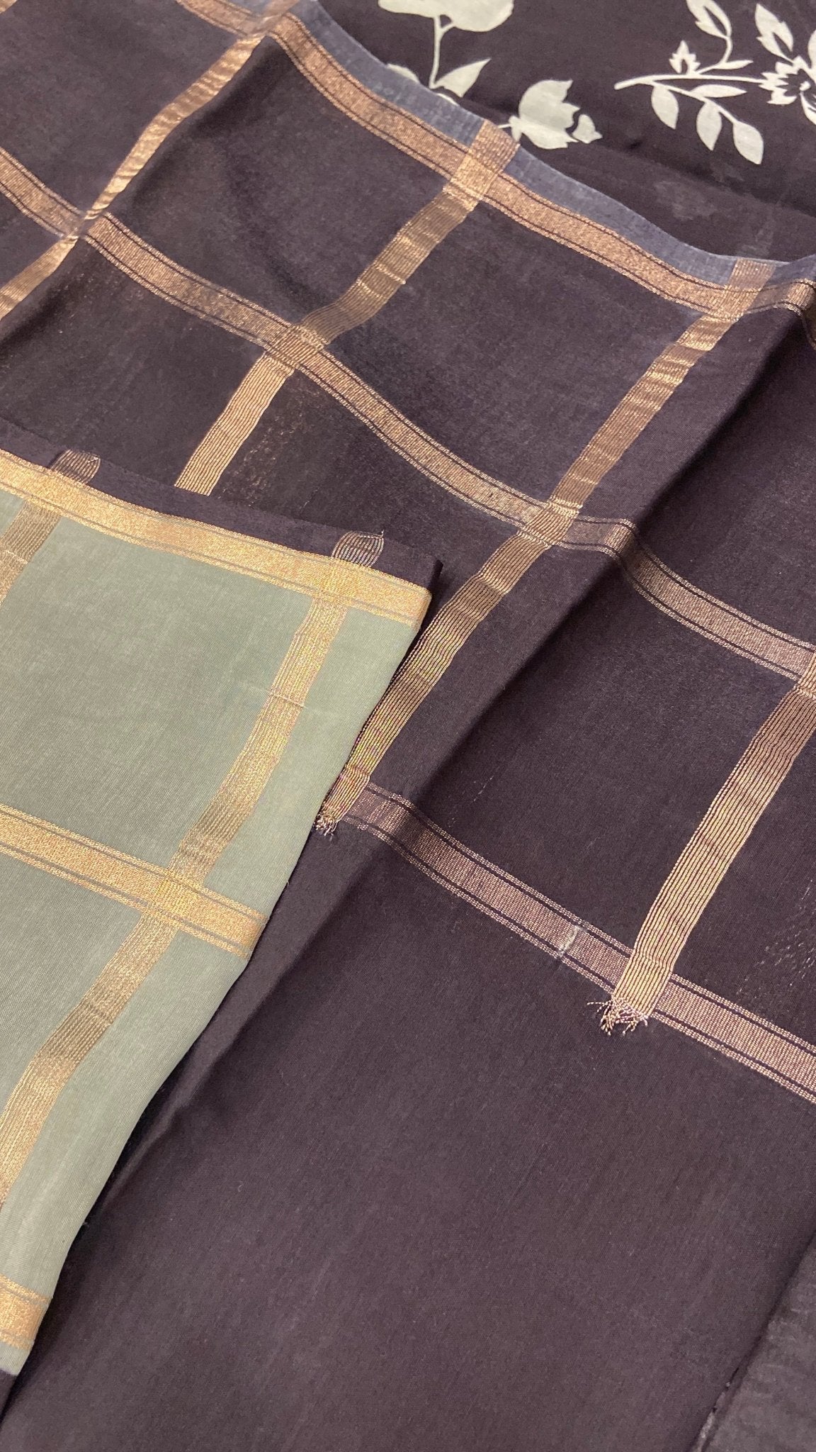 Premium Semi Chanderi Saree - Kanjeevaram Silk Mandir