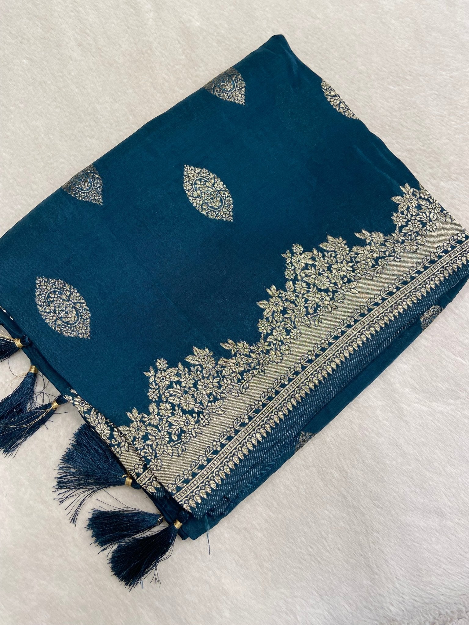 Premium Semi Crepe Silk Saree. - Kanjeevaram Silk Mandir