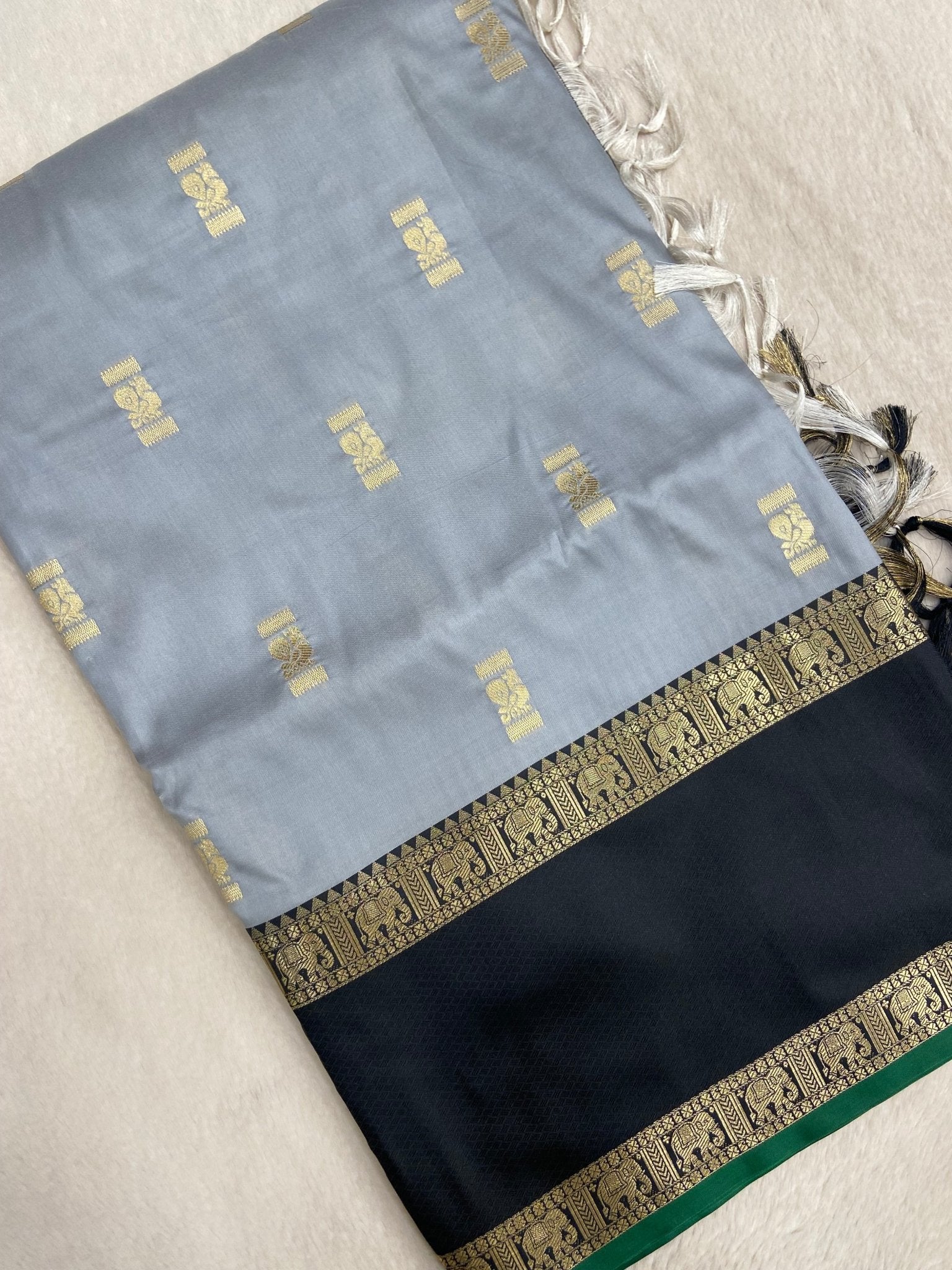 Premium Semi Kanchipuram Silk Saree (vintage) - Kanjeevaram Silk Mandir