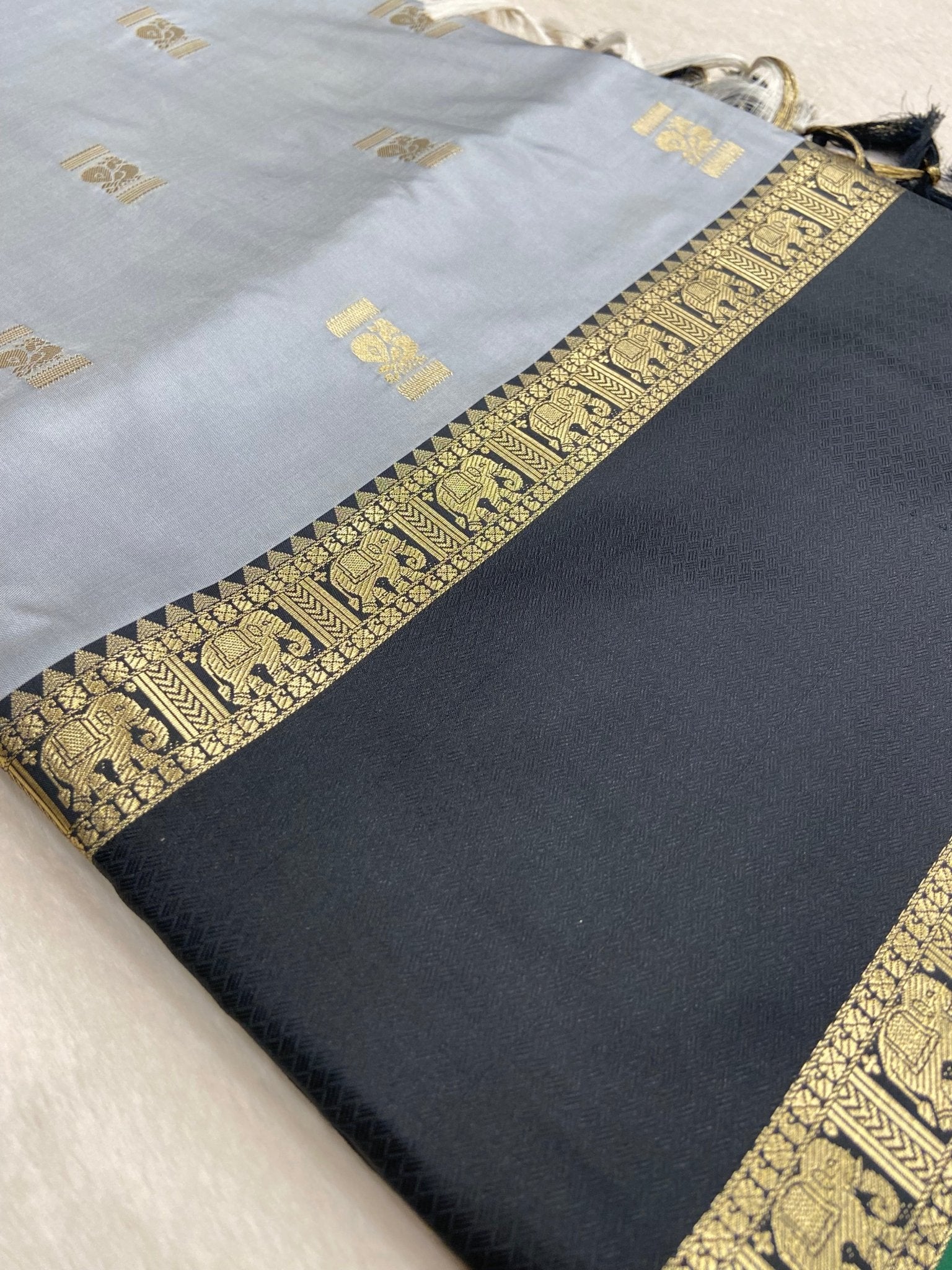 Premium Semi Kanchipuram Silk Saree (vintage) - Kanjeevaram Silk Mandir