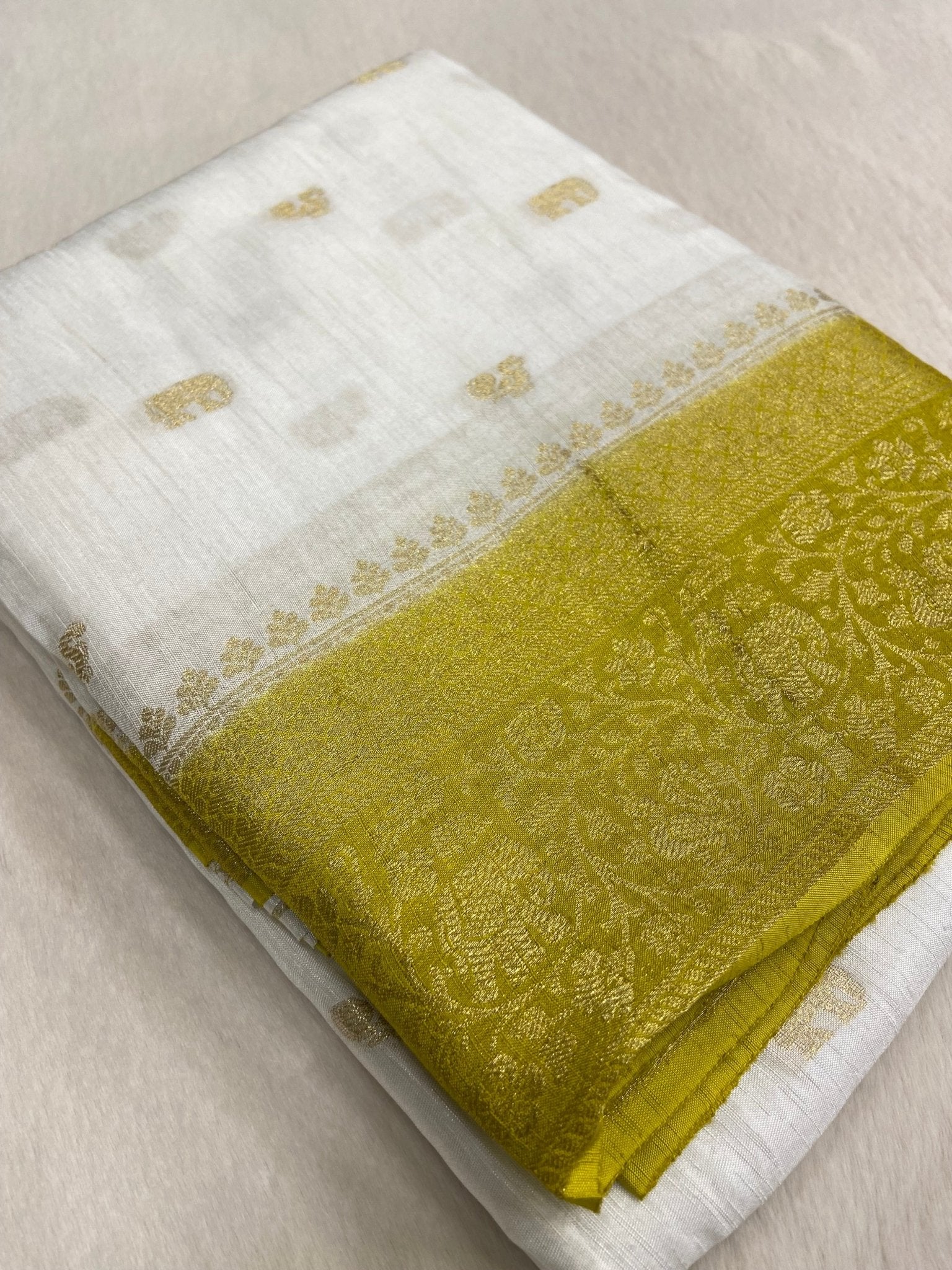 Premium semi Kolkata crepe silk saree - Kanjeevaram Silk Mandir
