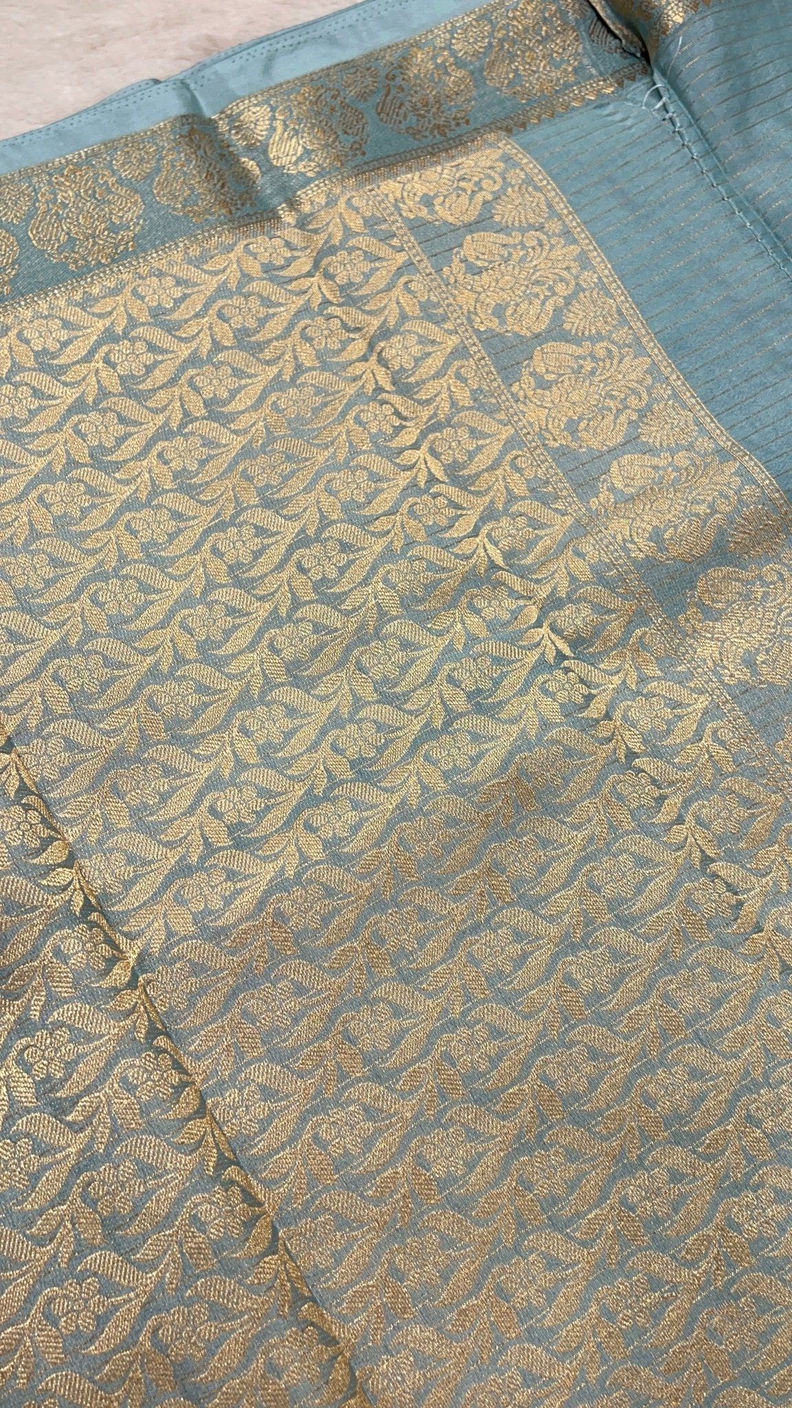 Premium Semi Mysore Crepe Silk Saree - Kanjeevaram Silk Mandir