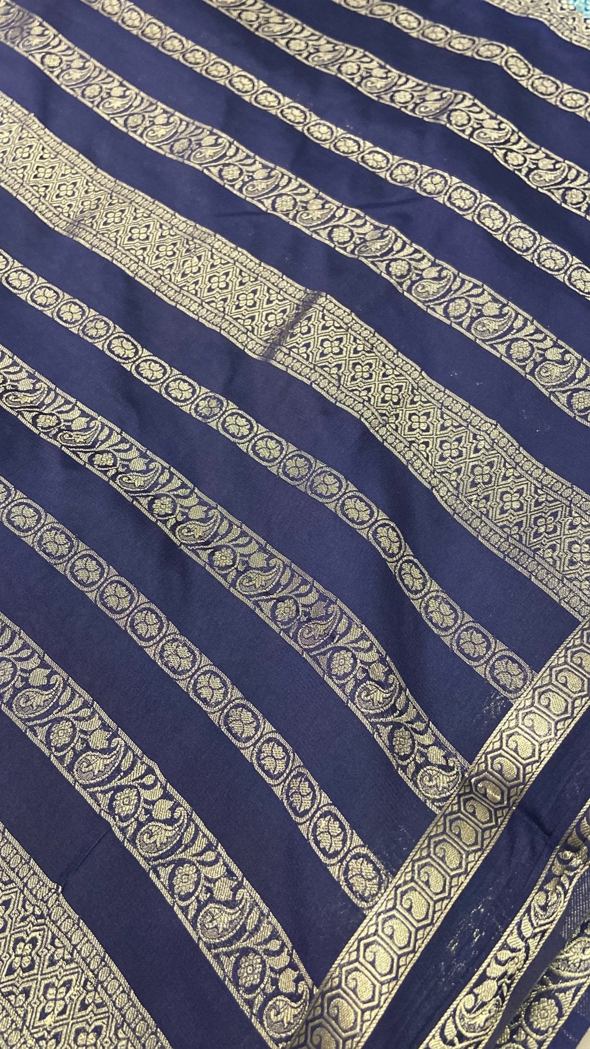 Premium Semi Mysore Crepe Silk Saree - Kanjeevaram Silk Mandir