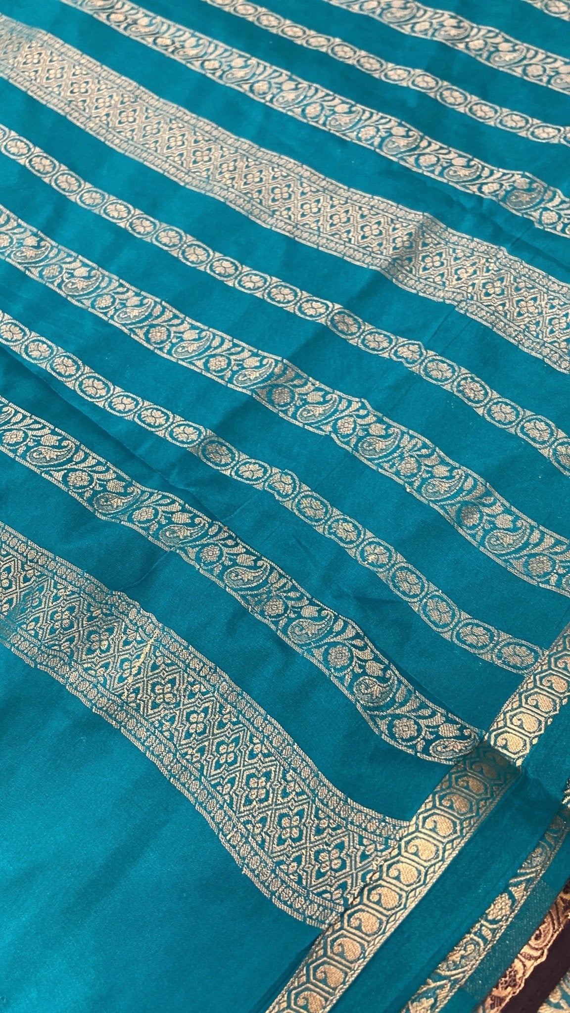 Premium Semi Mysore Crepe Silk Saree - Kanjeevaram Silk Mandir