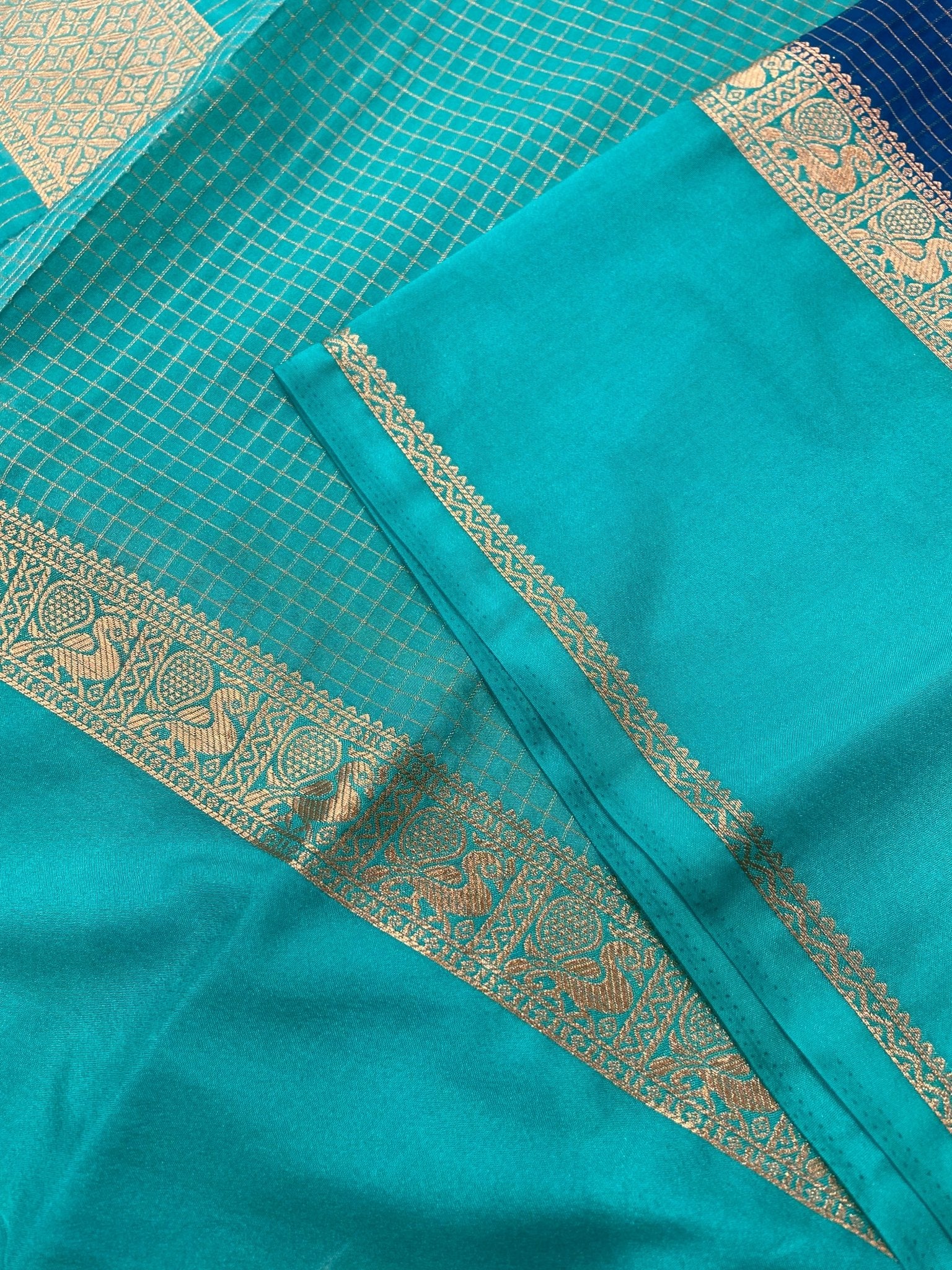 Premium Semi Mysore Crepe Silk Saree - Kanjeevaram Silk Mandir