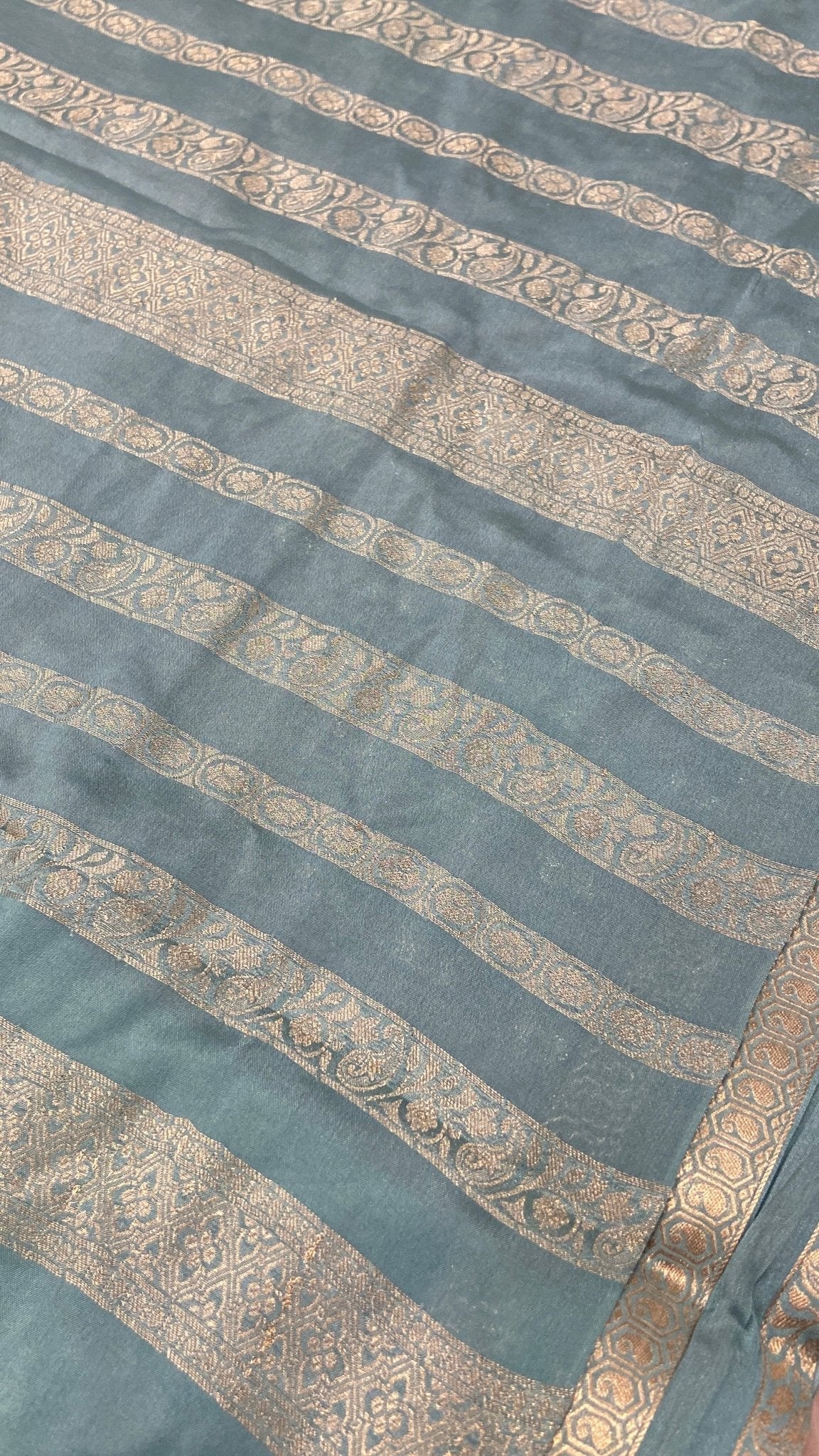 Premium Semi Mysore Crepe Silk Saree - Kanjeevaram Silk Mandir