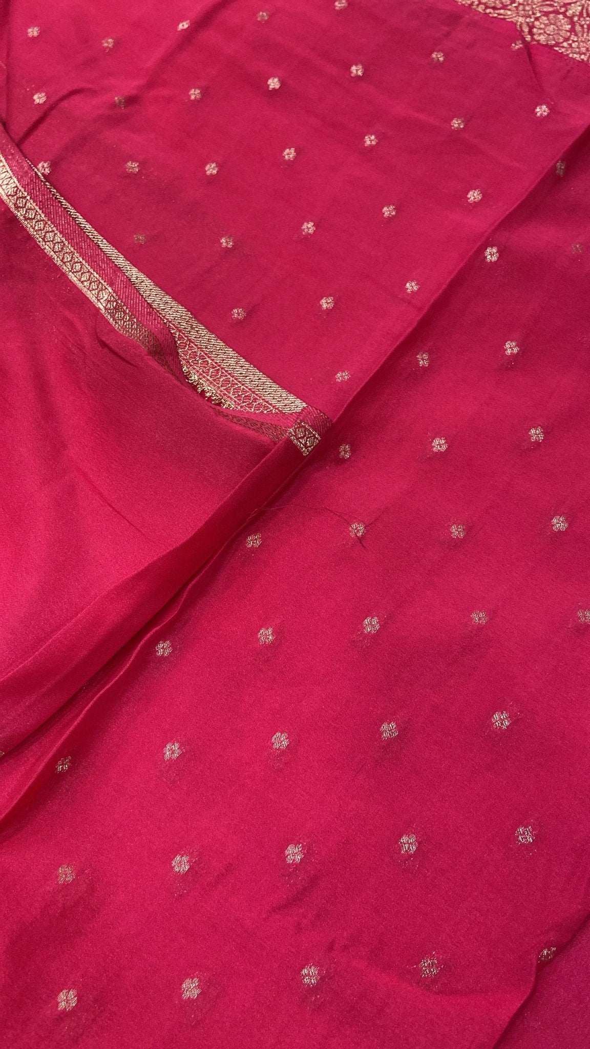 Premium Semi Mysore Crepe Silk Saree - Kanjeevaram Silk Mandir