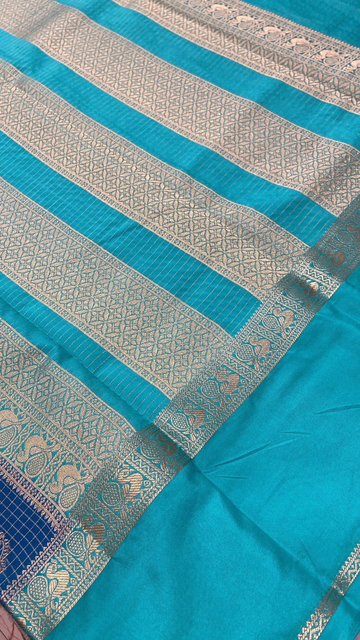 Premium Semi Mysore Crepe Silk Saree - Kanjeevaram Silk Mandir