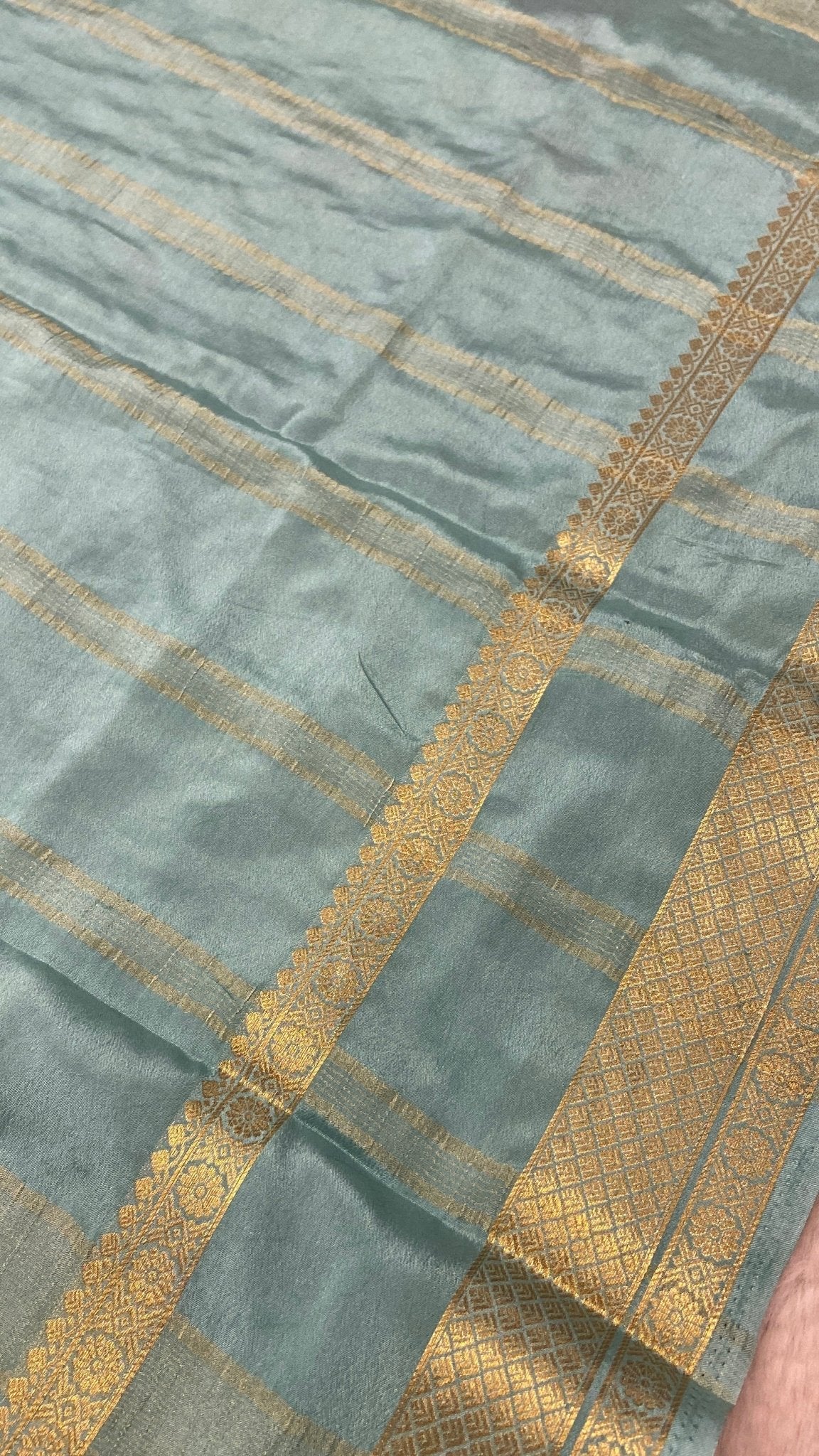 Premium Semi Mysore Silk Saree - Kanjeevaram Silk Mandir