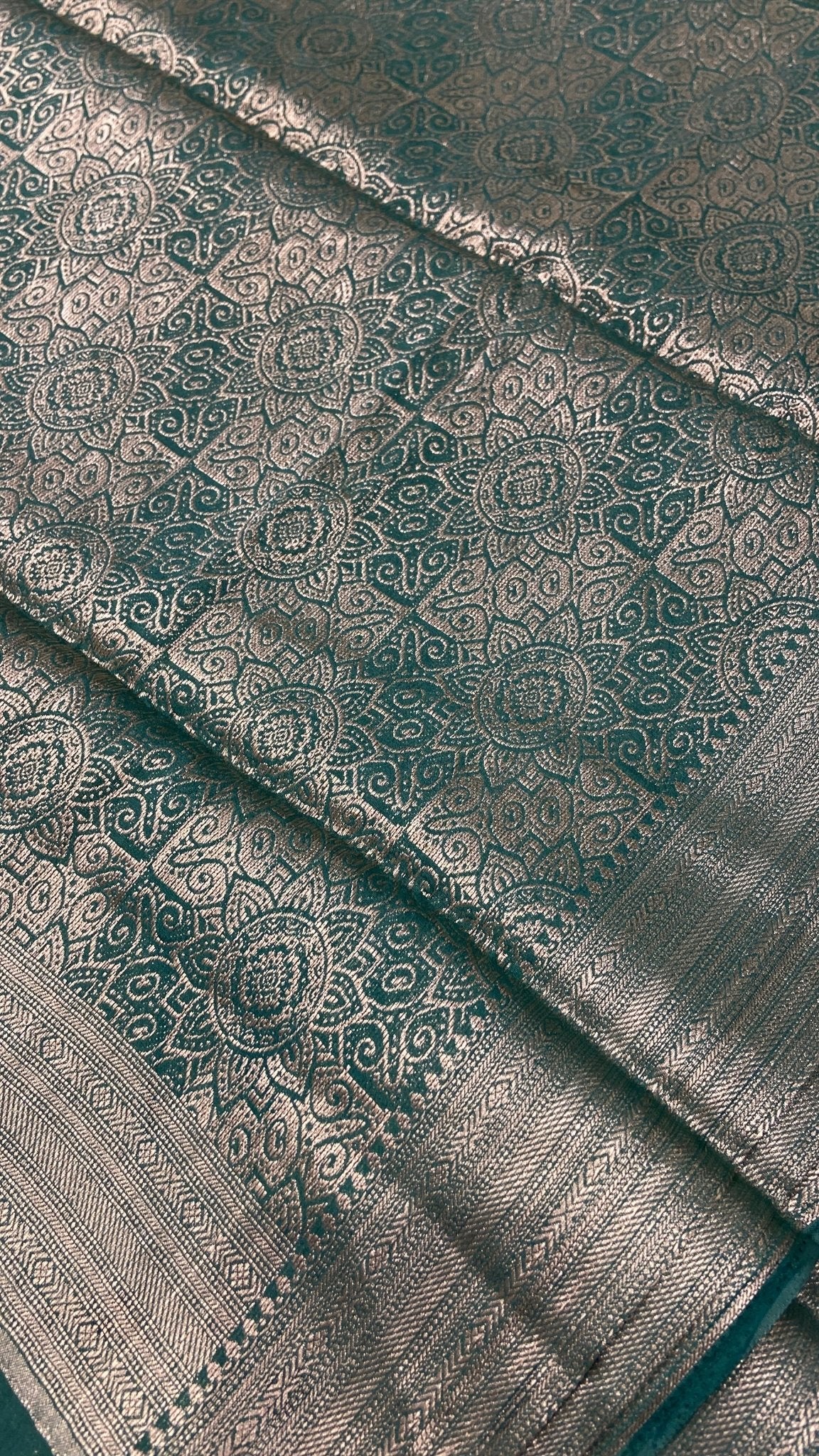 Premium Soft Georgette Saree - Kanjeevaram Silk Mandir