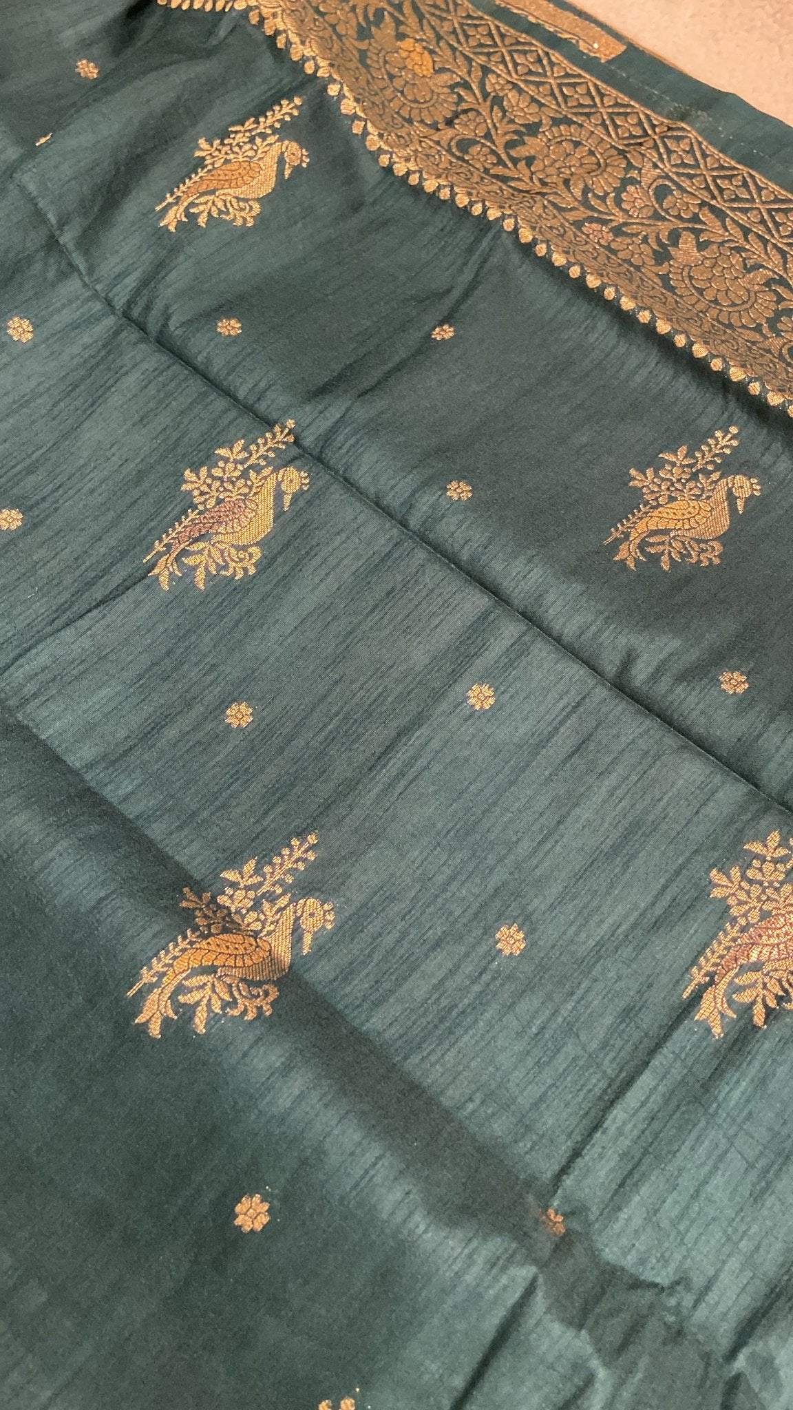 Premium Soft Georgette Saree - Kanjeevaram Silk Mandir