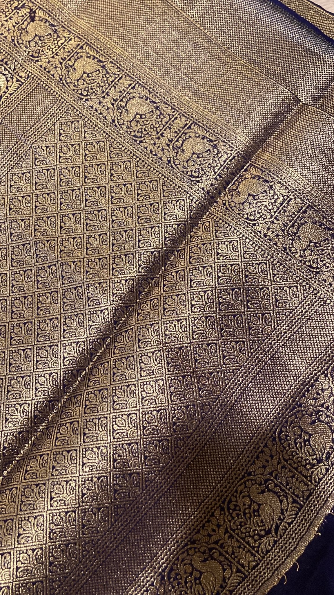 Premium Soft Georgette Saree - Kanjeevaram Silk Mandir
