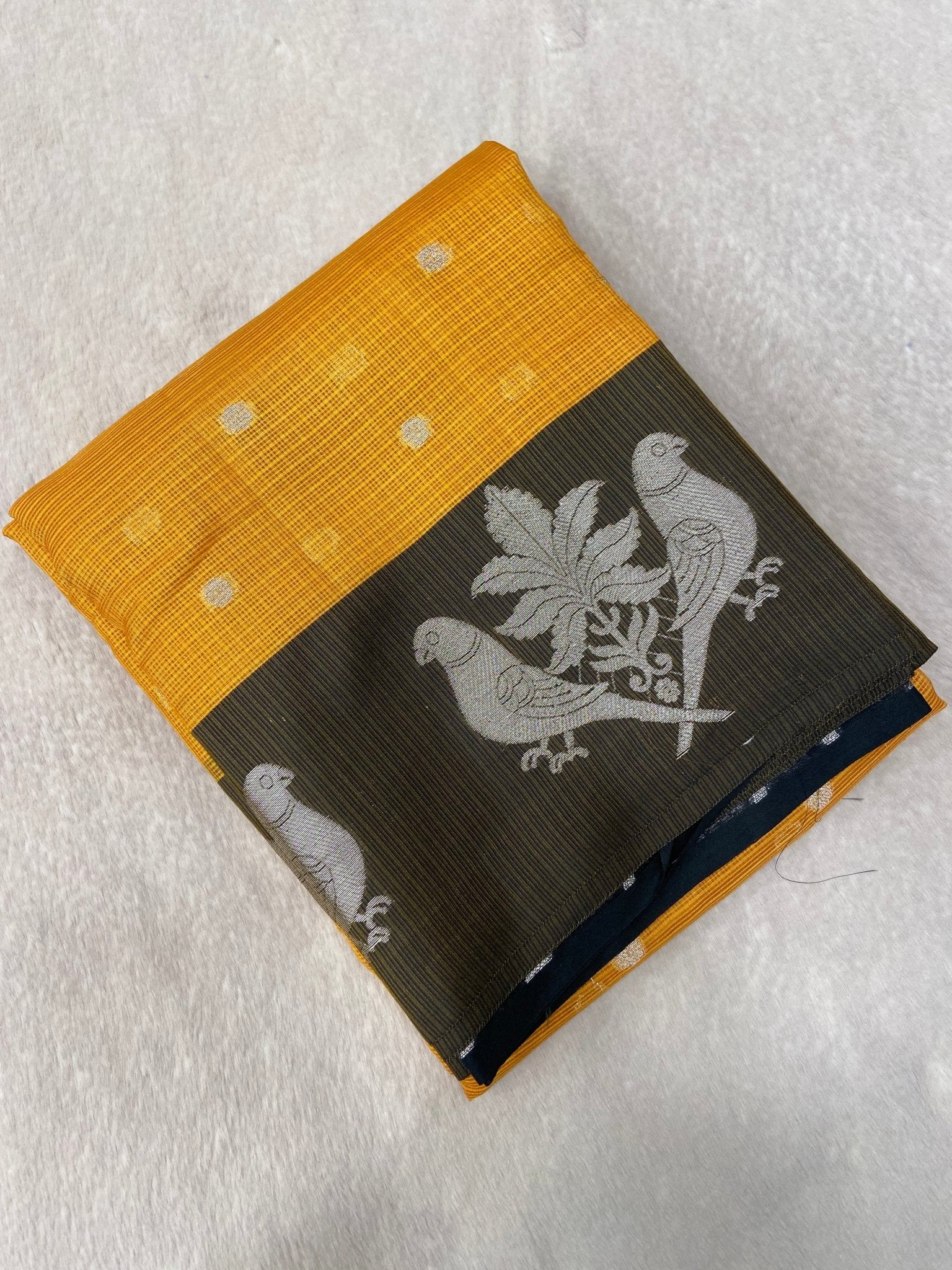 Premium Soft Organza Saree - Kanjeevaram Silk Mandir