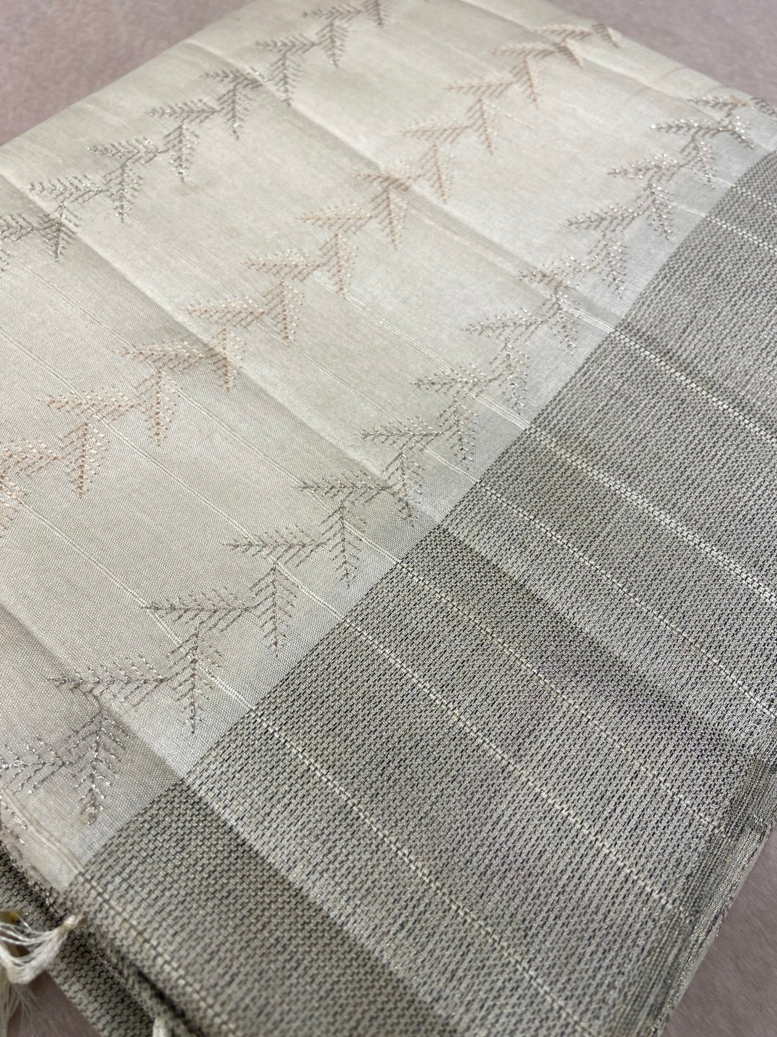 Premium Tassar Silk Saree - Kanjeevaram Silk Mandir