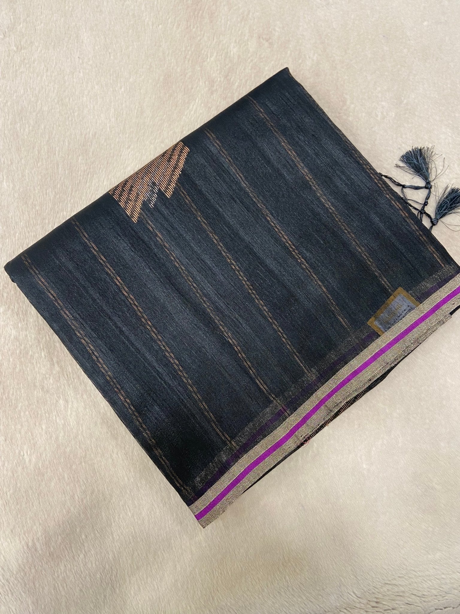 Premium Tassar Silk Saree - Kanjeevaram Silk Mandir