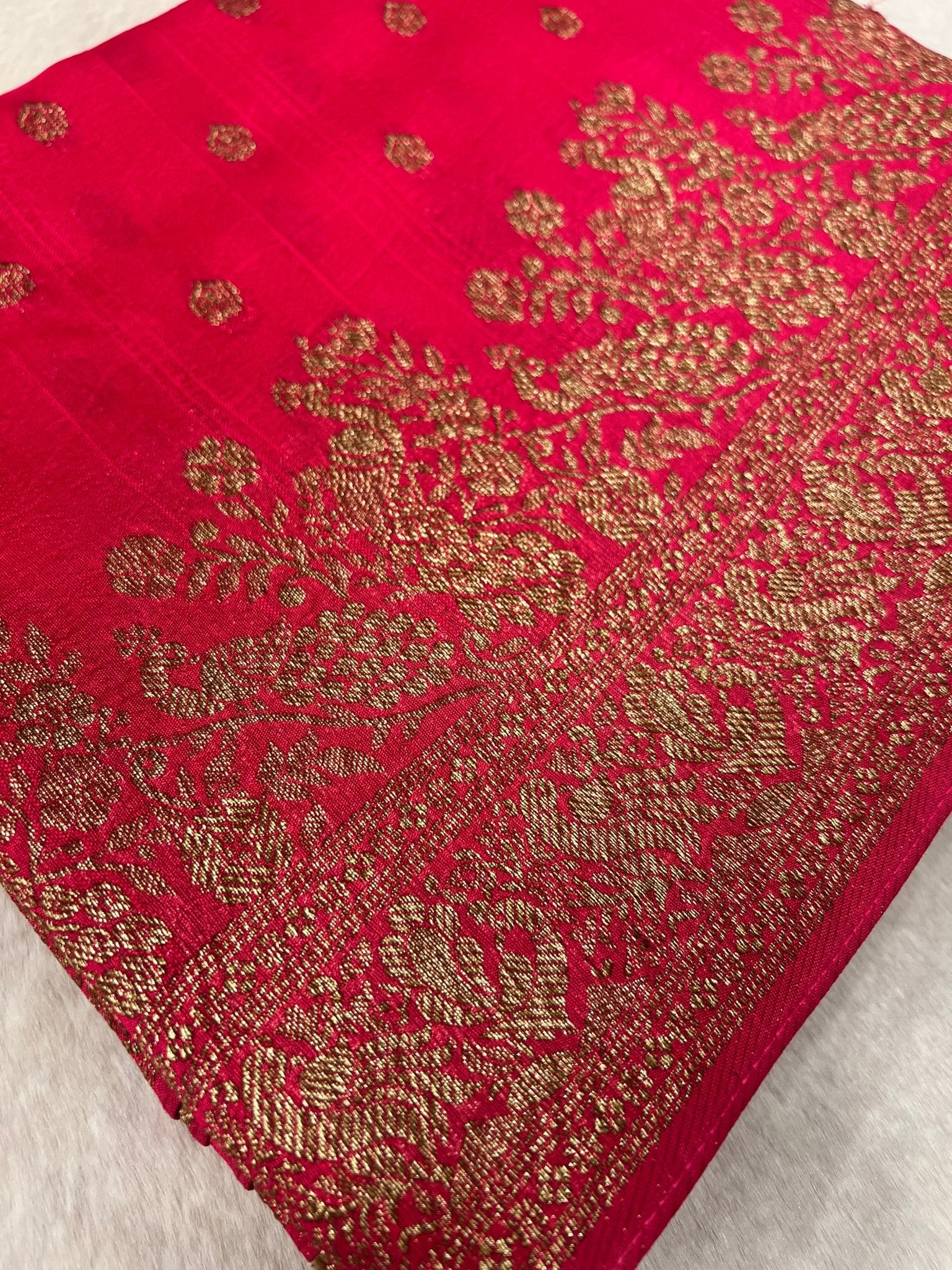 Premium Tassar Silk Saree - Kanjeevaram Silk Mandir