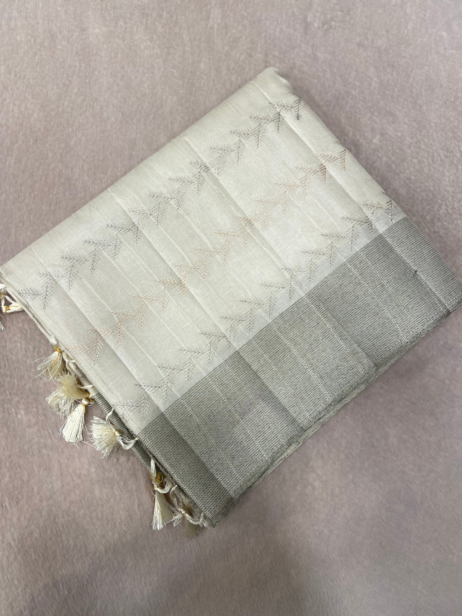 Premium Tassar Silk Saree - Kanjeevaram Silk Mandir
