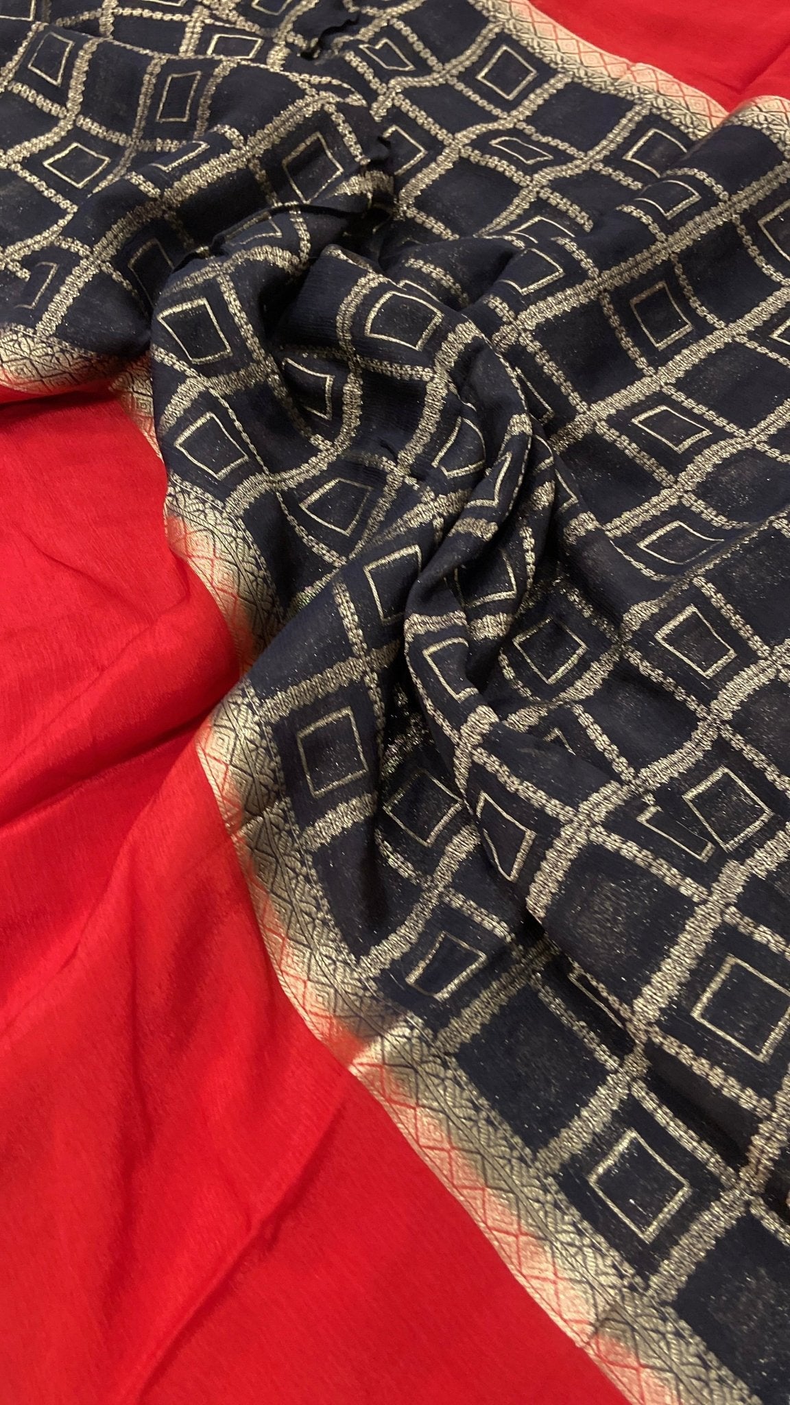 Premium viscose chinnon saree - Kanjeevaram Silk Mandir
