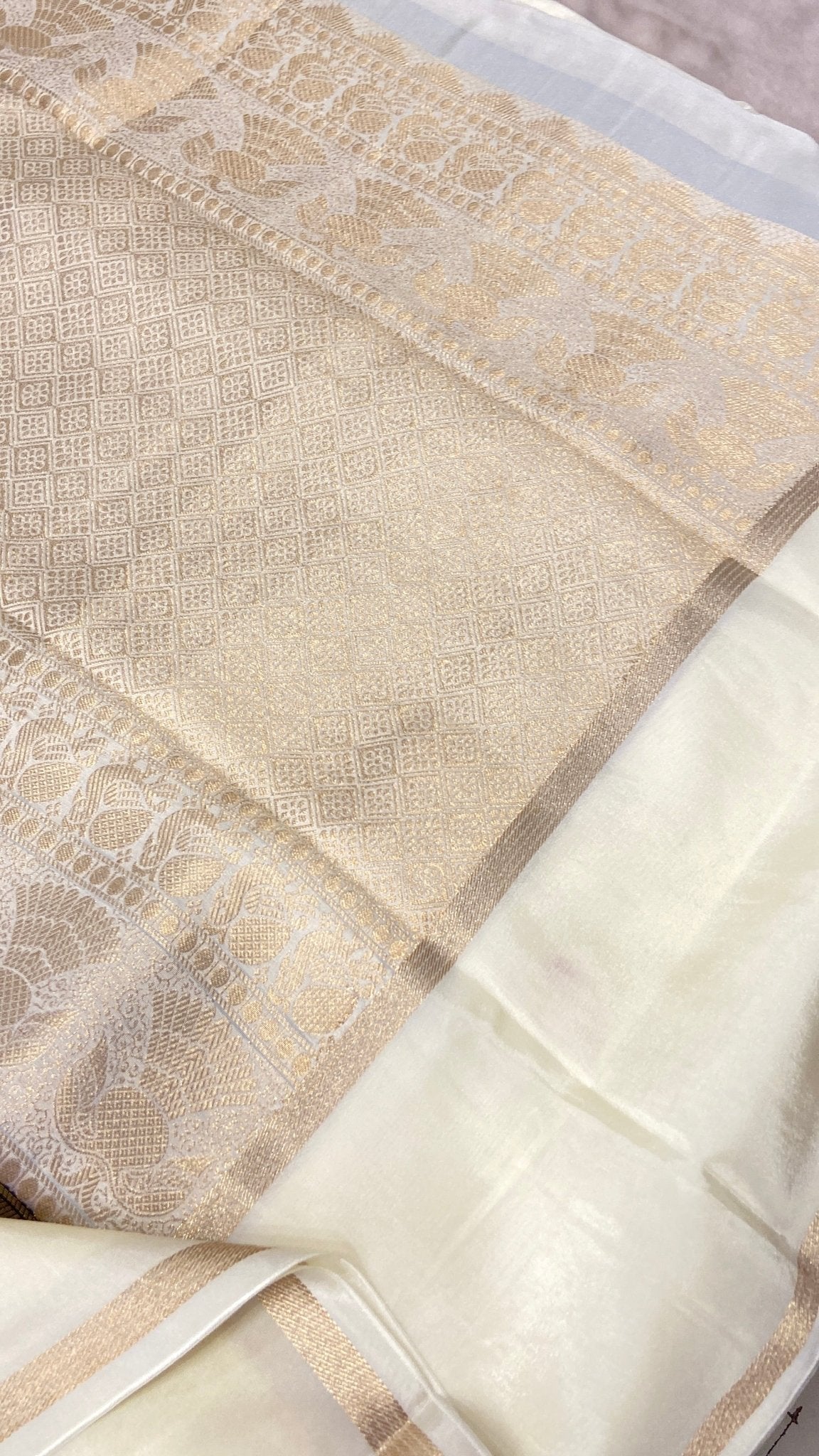 Premium viscose crepe saree - Kanjeevaram Silk Mandir