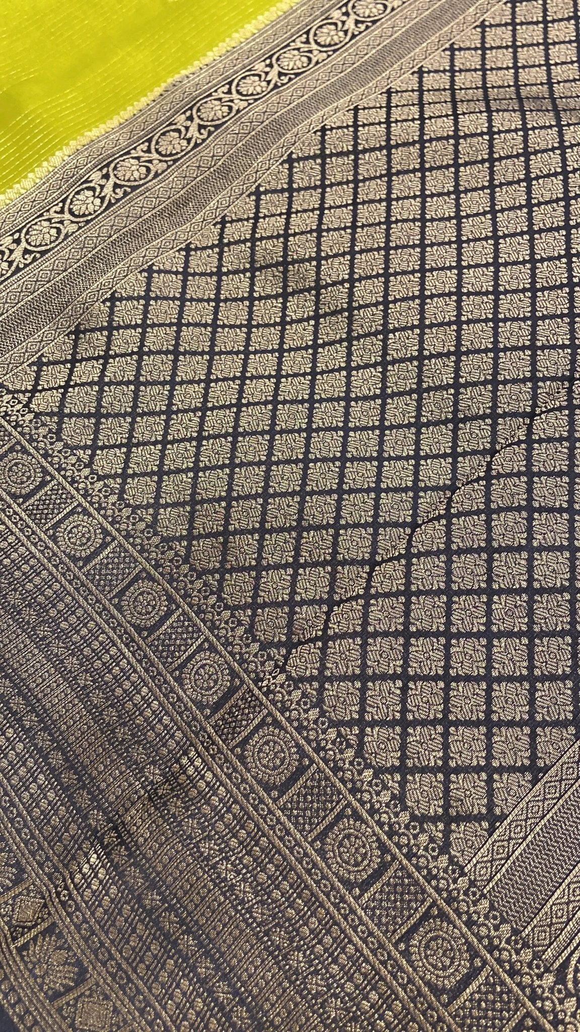 Premium Viscose Crepe Saree - Kanjeevaram Silk Mandir