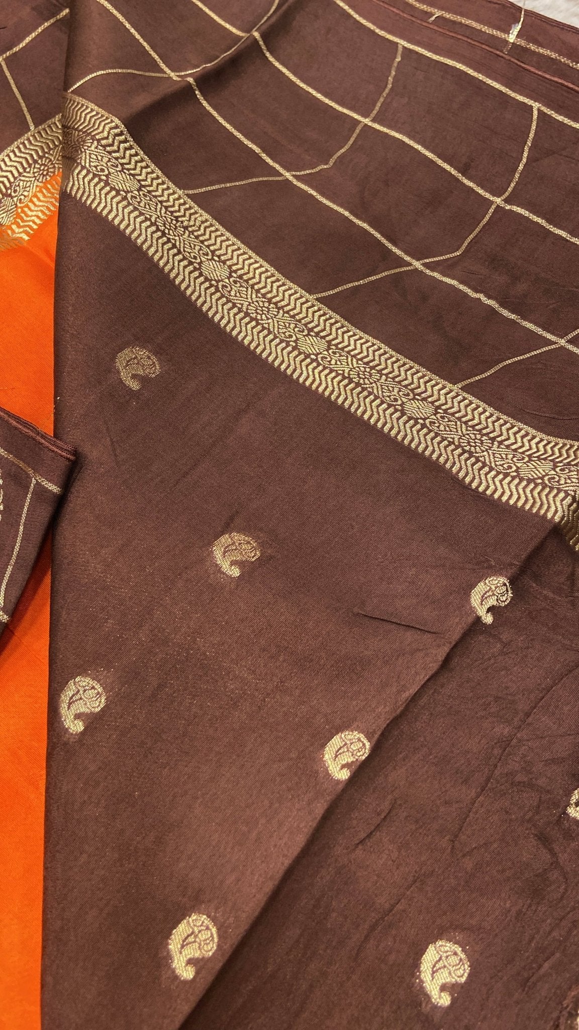 Premium Viscose Crepe Saree - Kanjeevaram Silk Mandir