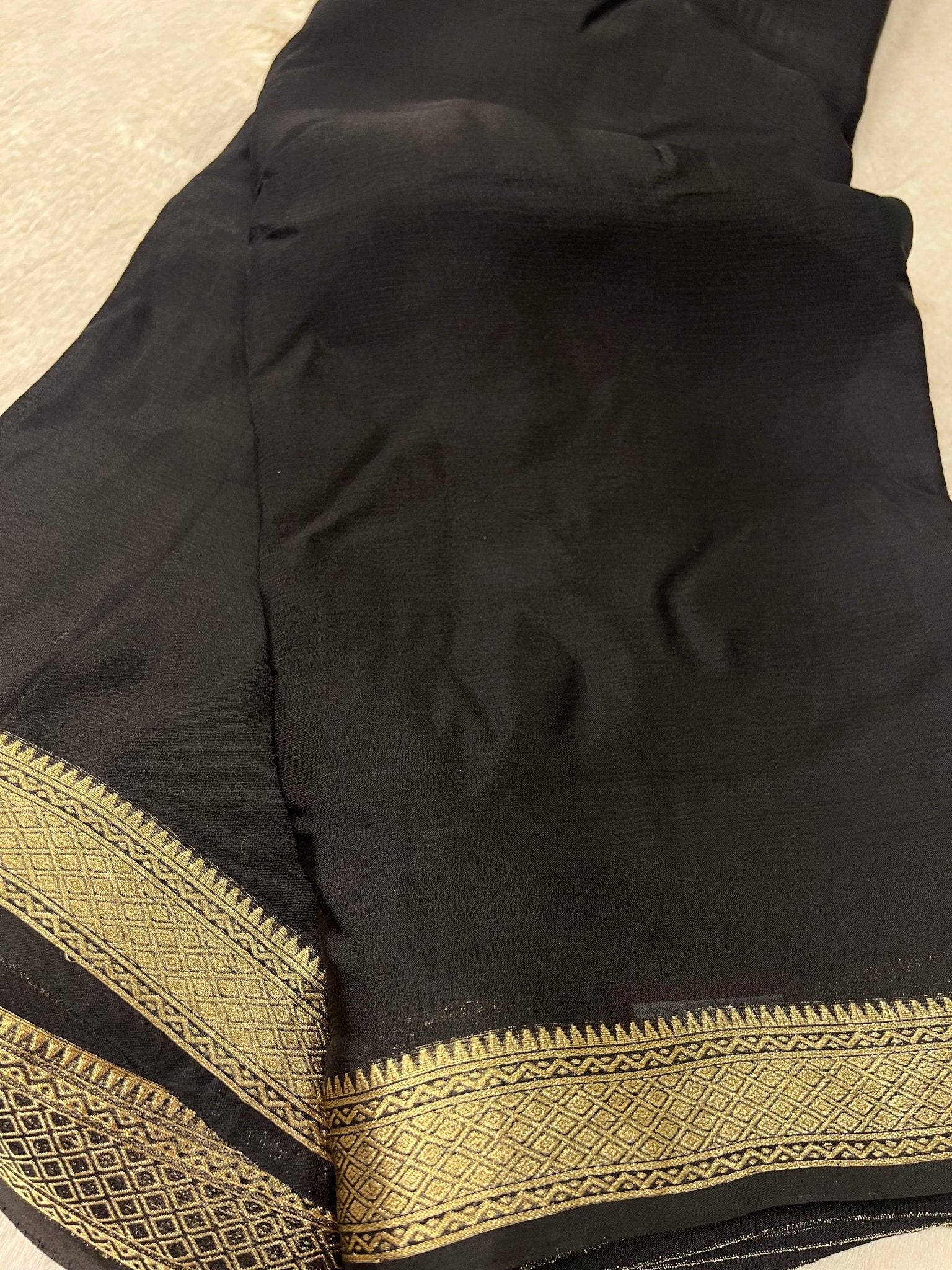 Premium viscose crepe silk saree with ghatchola blouse🖤 - Kanjeevaram Silk Mandir