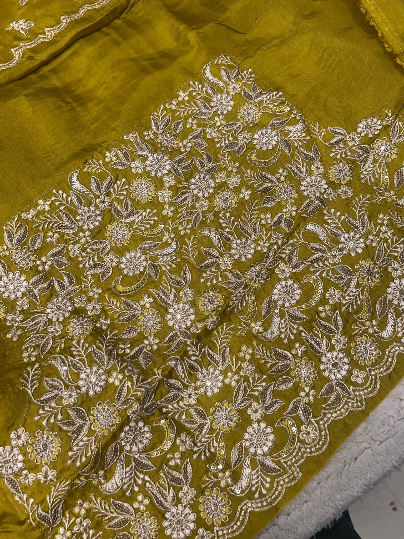 Premium Viscose Silk Saree - Kanjeevaram Silk Mandir