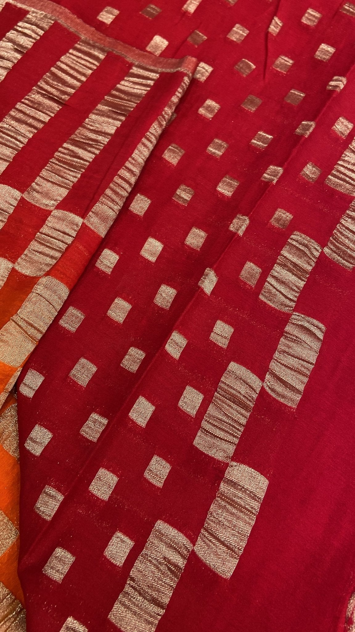 Premium Wrinkle Crepe Silk Saree ☄️ - Kanjeevaram Silk Mandir