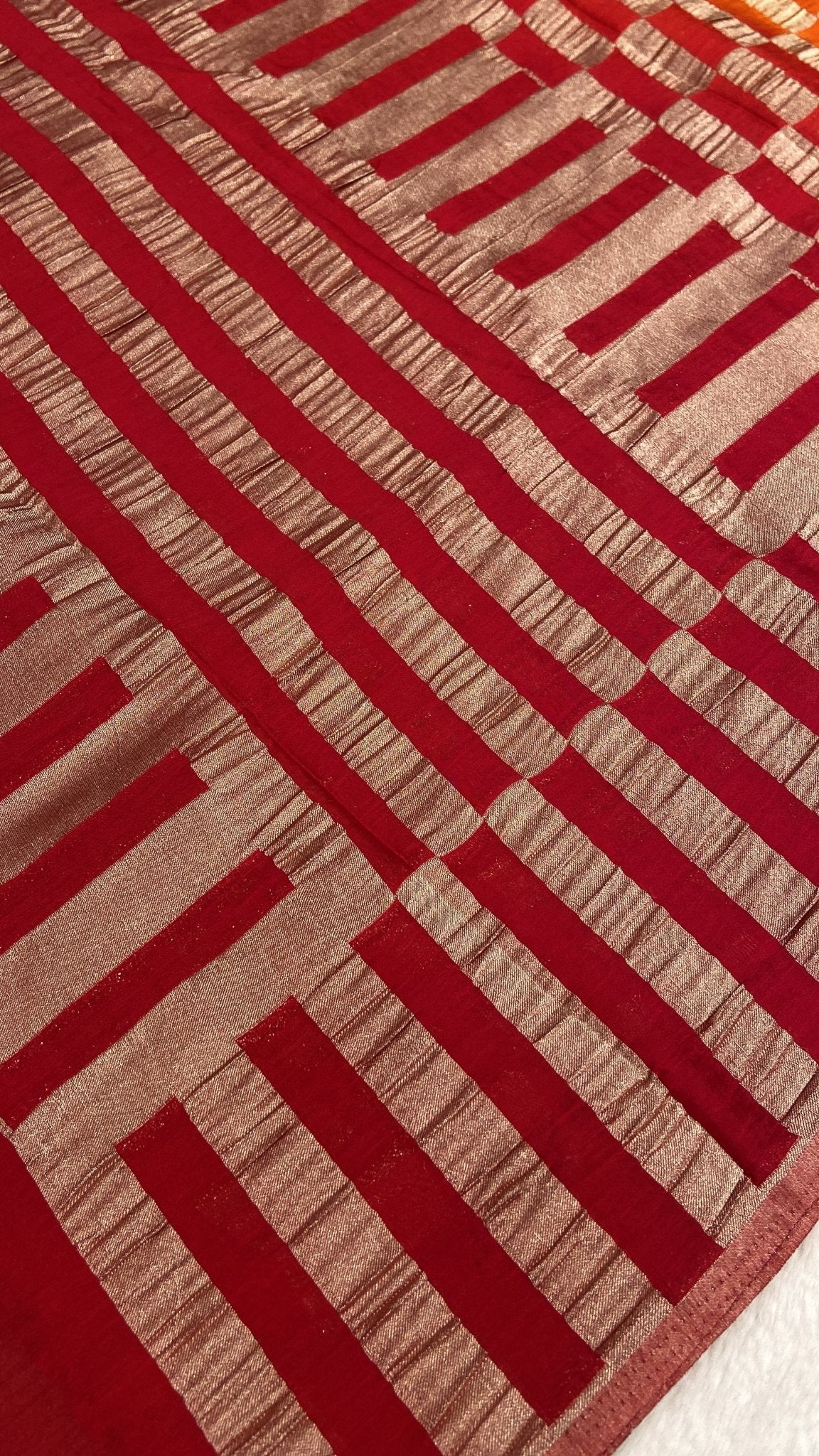 Premium Wrinkle Crepe Silk Saree ☄️ - Kanjeevaram Silk Mandir