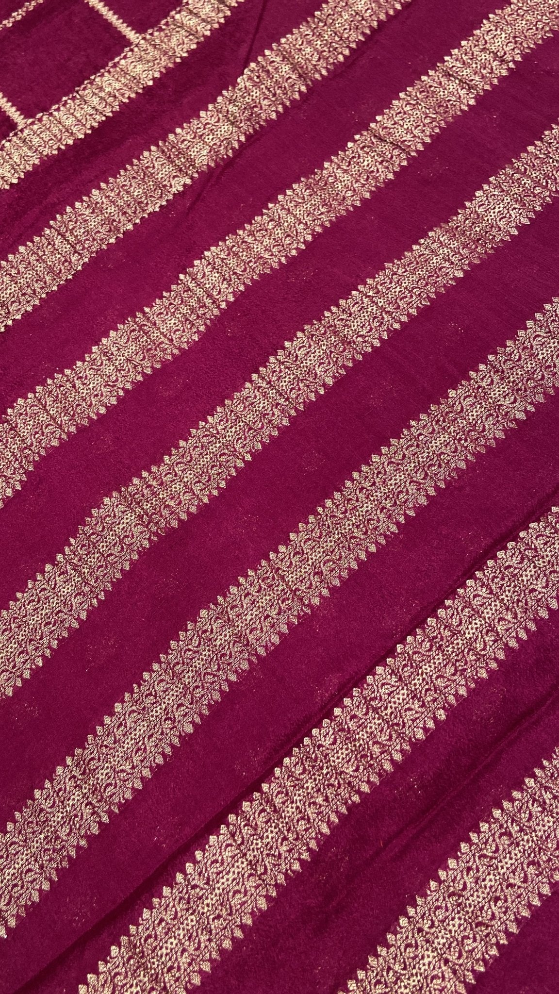 Premium wrinkle Georgette (Wine) - Kanjeevaram Silk Mandir