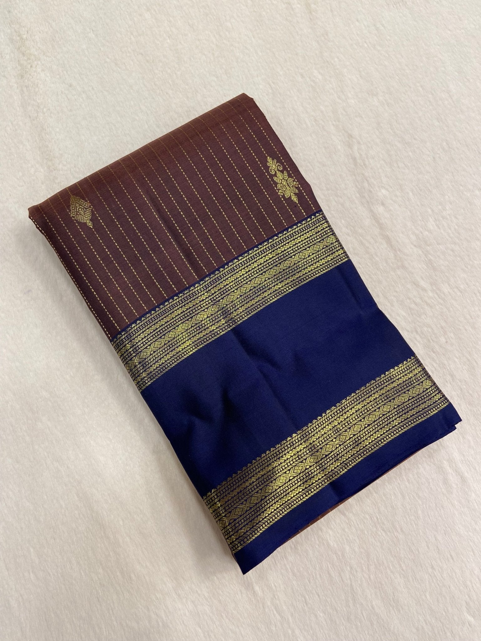 Pure 1G zari handloom Kanjeevaram silk mark certified saree - Kanjeevaram Silk Mandir