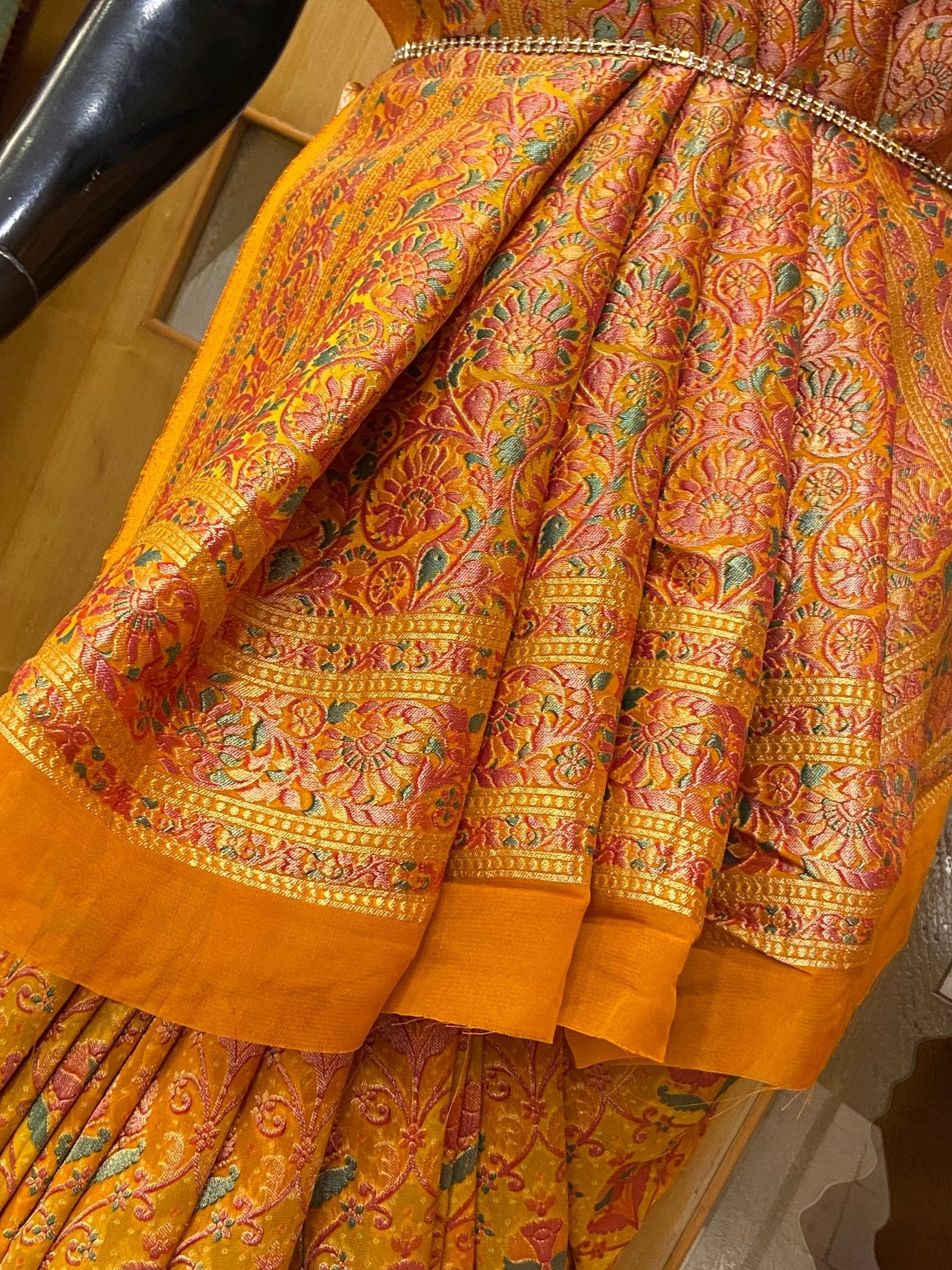 Pure Banarasi Crepe Kalamkari Saree - Kanjeevaram Silk Mandir