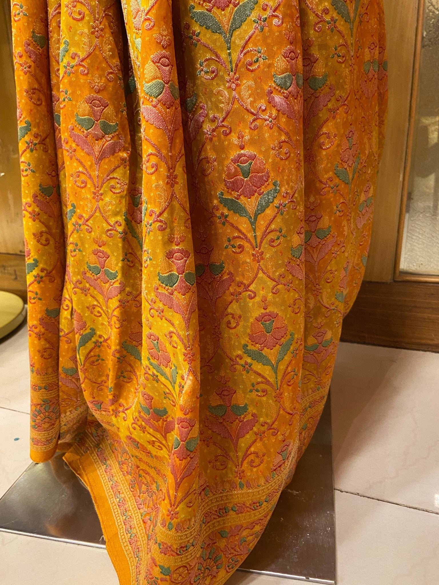 Pure Banarasi Crepe Kalamkari Saree - Kanjeevaram Silk Mandir