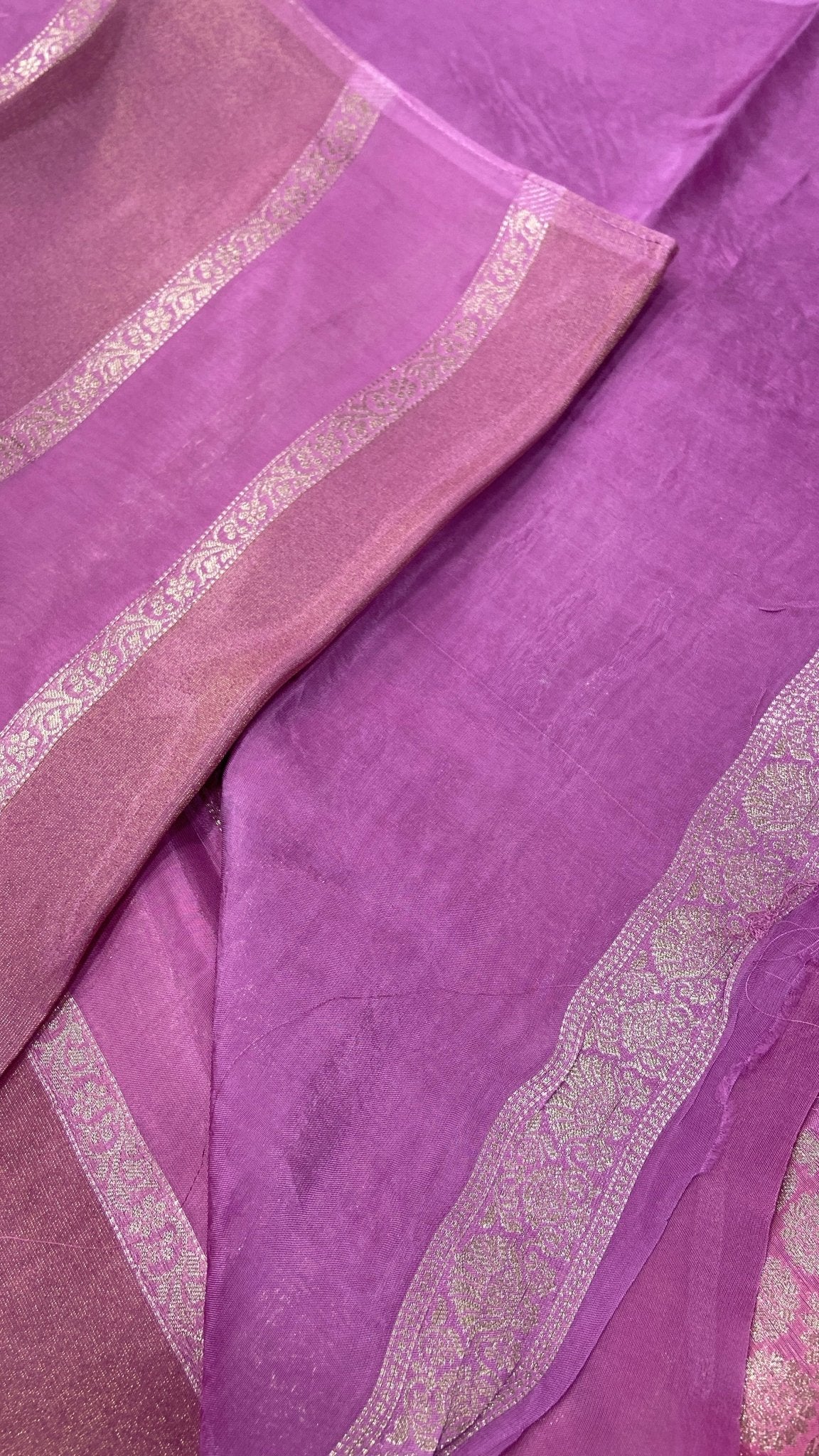Pure Chinnon Dual Tone Saree - Kanjeevaram Silk Mandir