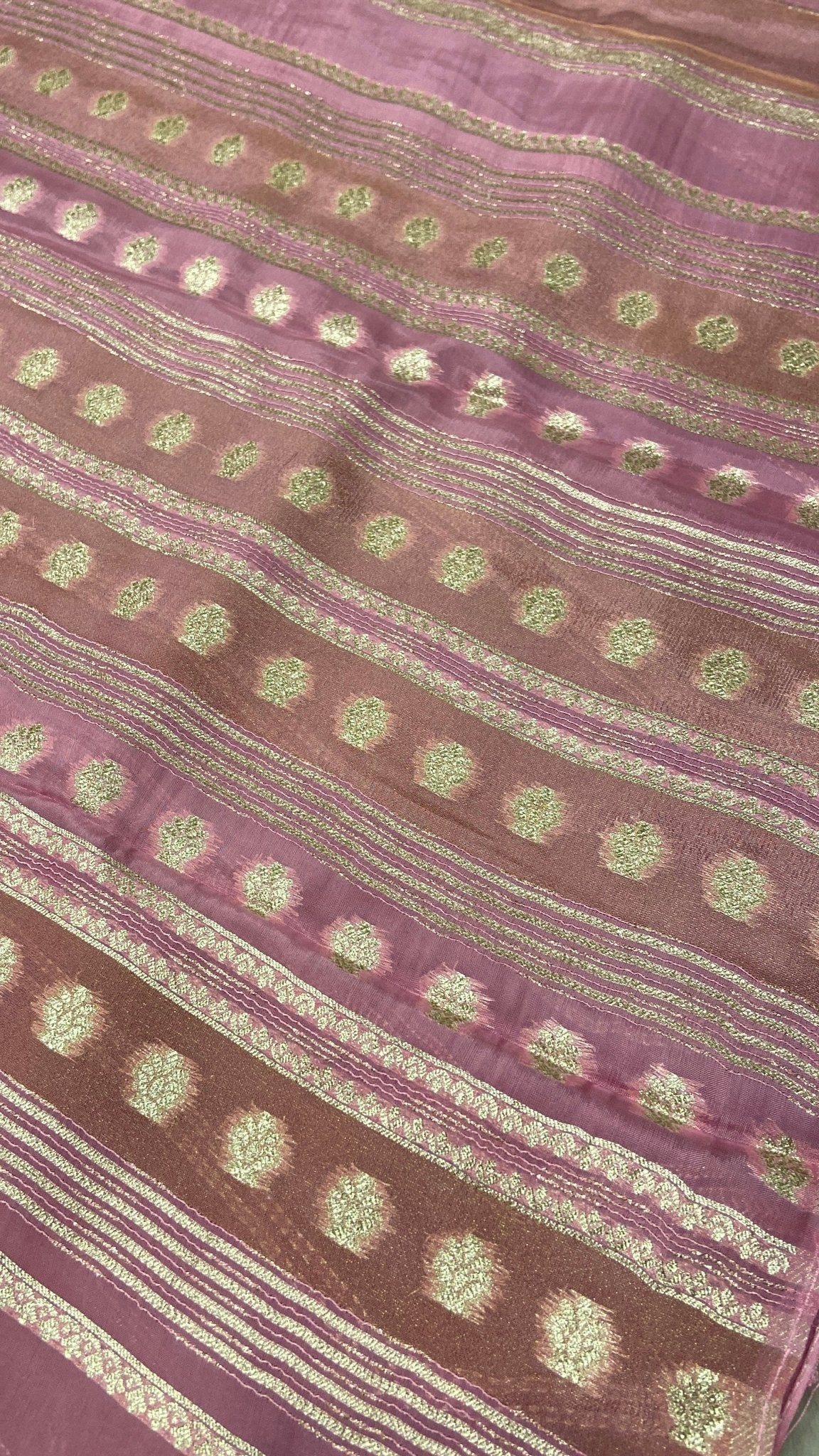 Pure Chinnon Saree - Kanjeevaram Silk Mandir