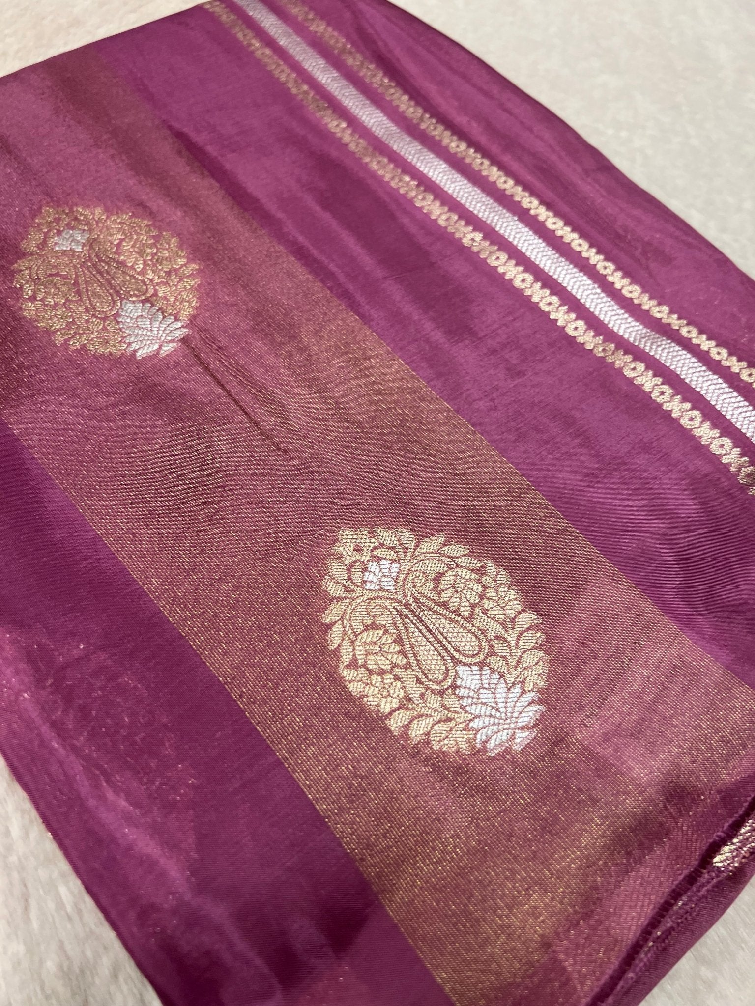 Pure Chinnon Saree - Kanjeevaram Silk Mandir