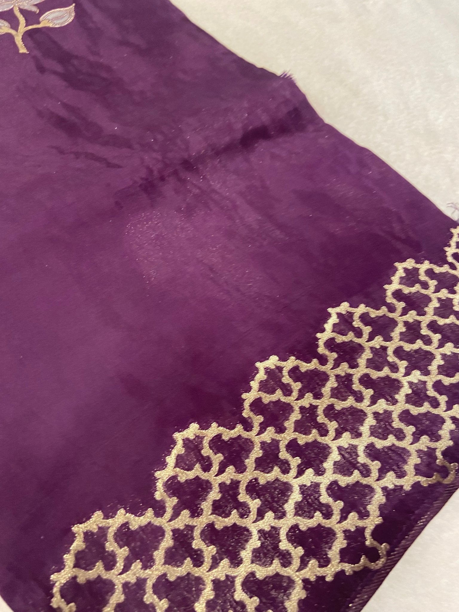 Pure Chinnon Saree - Kanjeevaram Silk Mandir