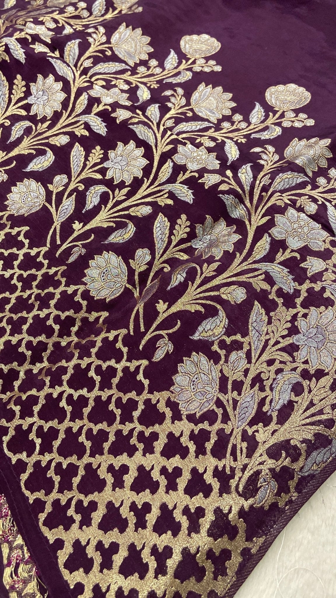 Pure Chinnon Saree - Kanjeevaram Silk Mandir