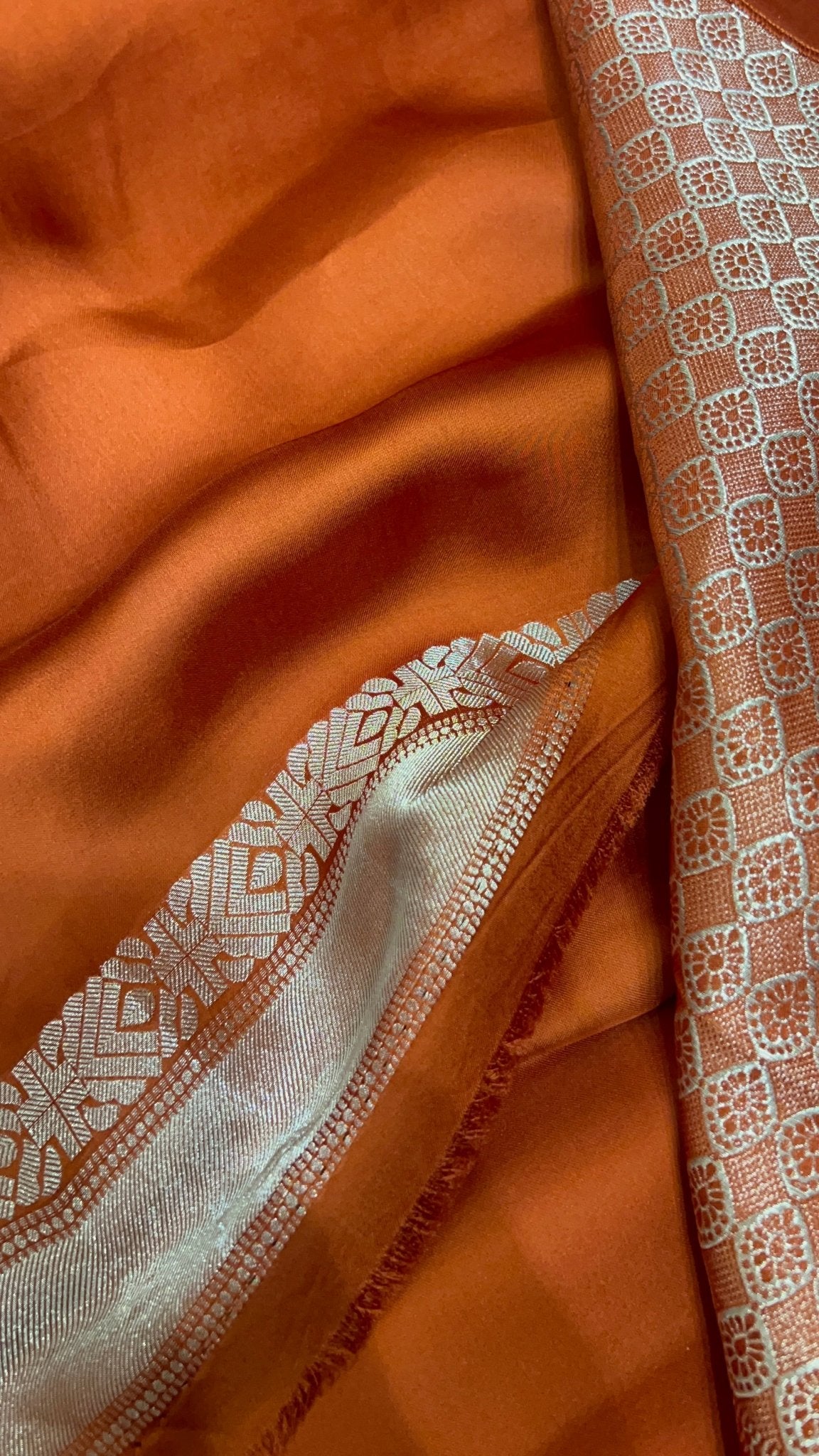 Pure Crepe satin silk saree - Kanjeevaram Silk Mandir