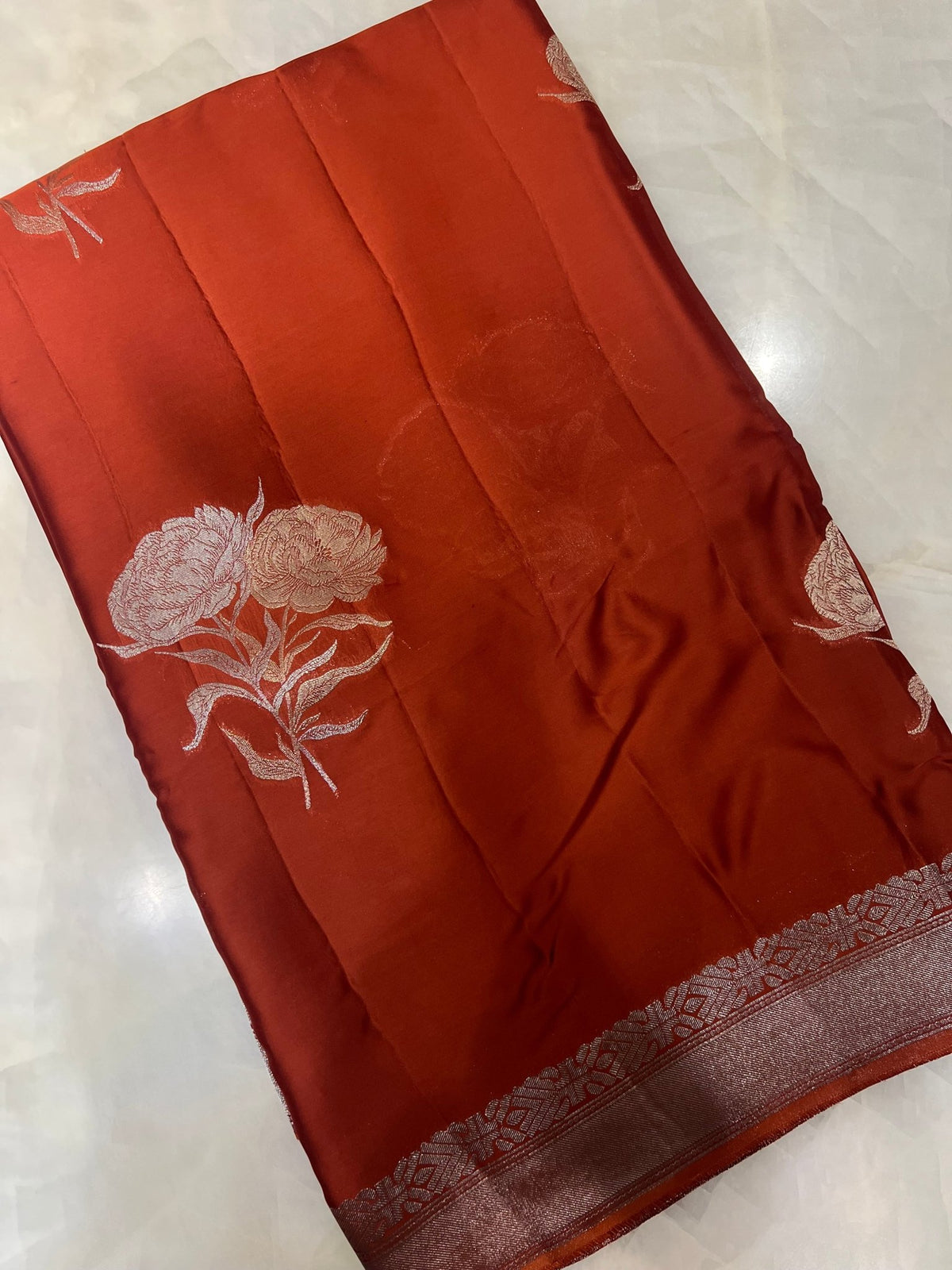 Pure Crepe satin silk saree - Kanjeevaram Silk Mandir