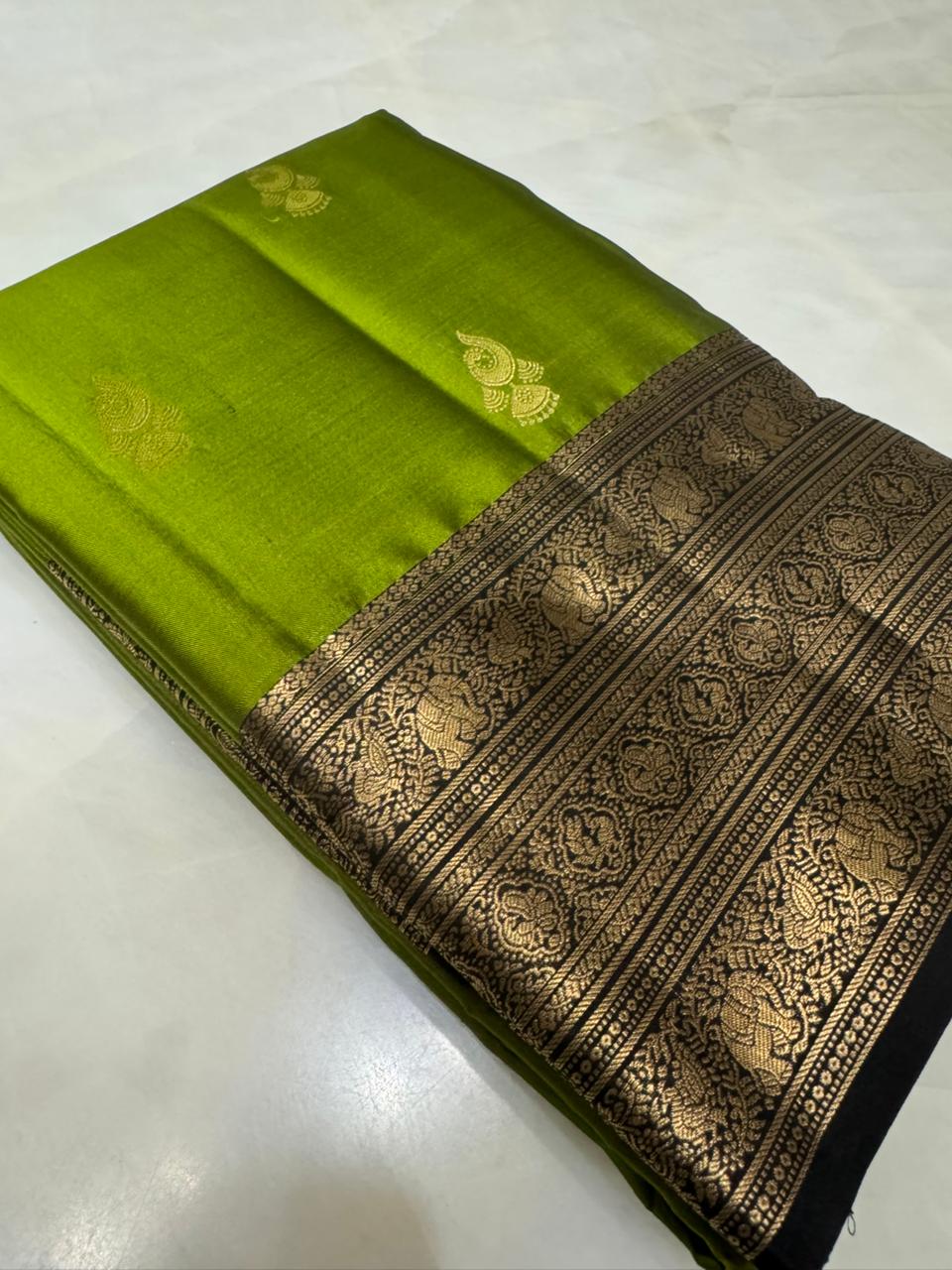 Pure handloom Kanjeevaram silk mark certified saree - Kanjeevaram Silk Mandir