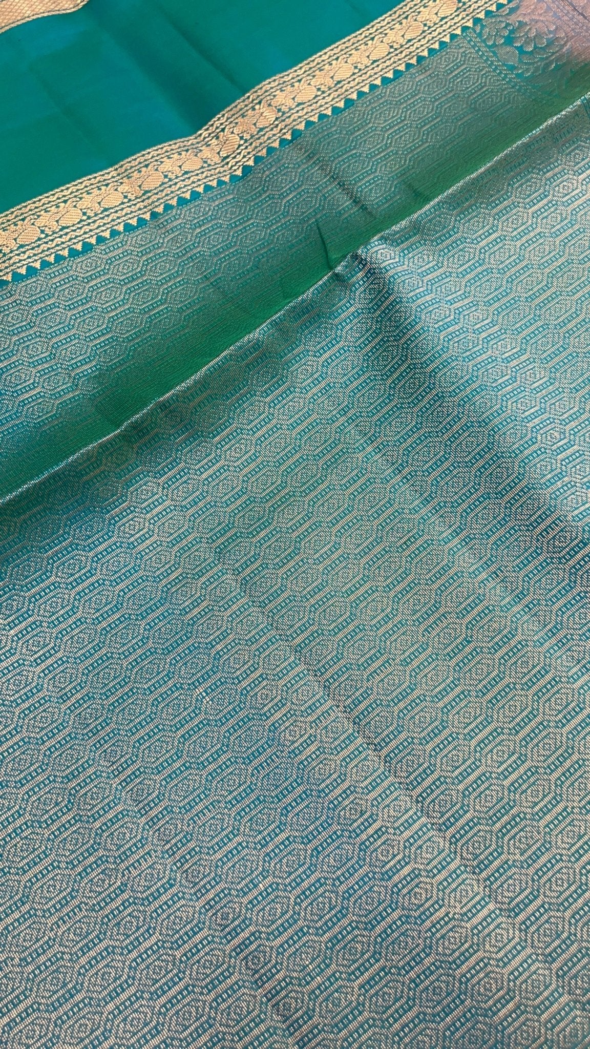 Pure Handloom Kanjeevaram Soft Silk Mark Certified Saree - Kanjeevaram Silk Mandir
