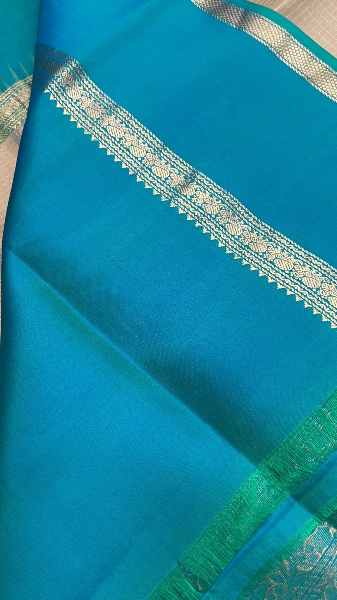 Pure Handloom Kanjeevaram Soft Silk Mark Certified Saree - Kanjeevaram Silk Mandir